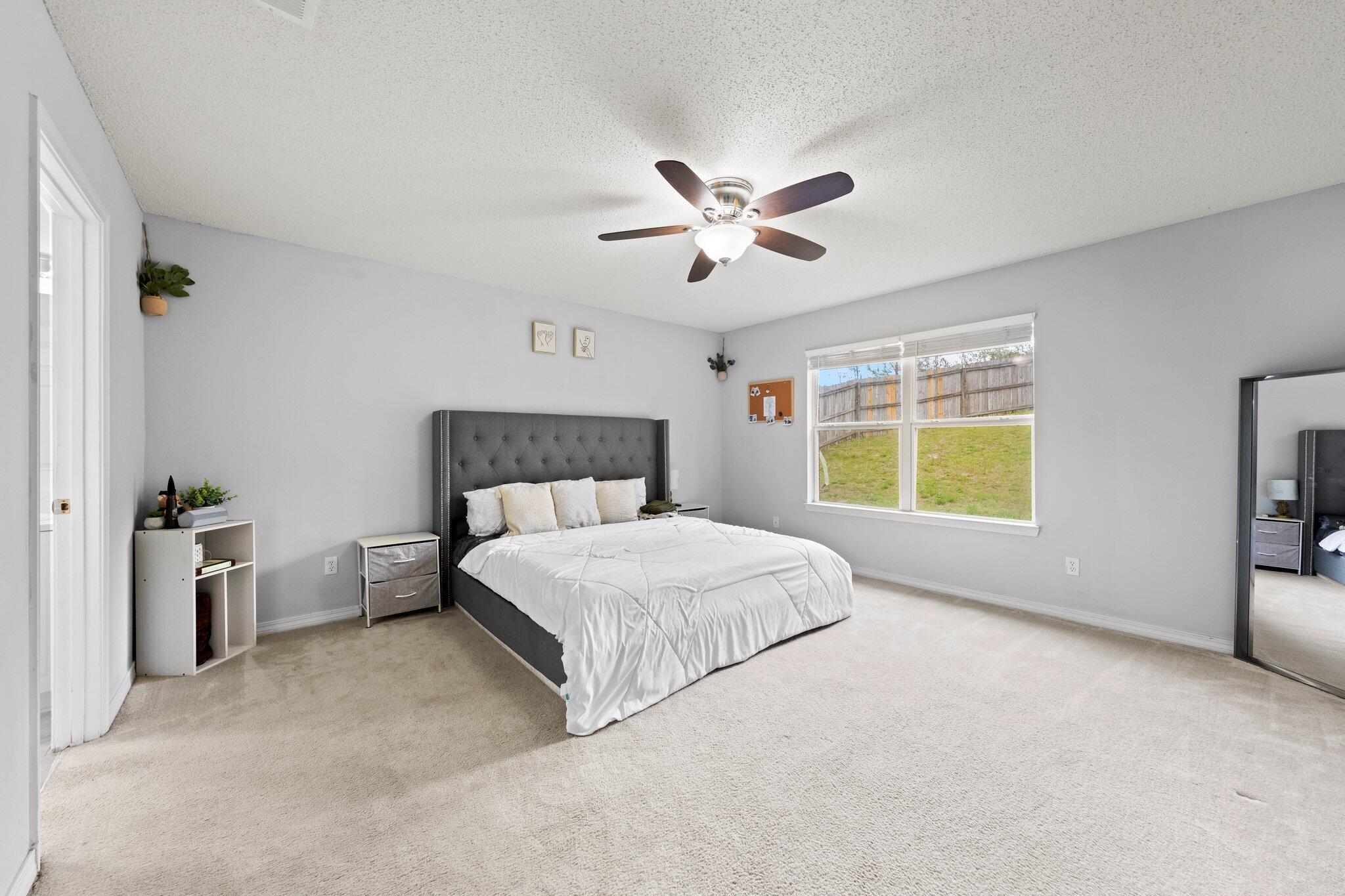 COUNTRYVIEW ESTATES 9TH ADDN - Residential Lease