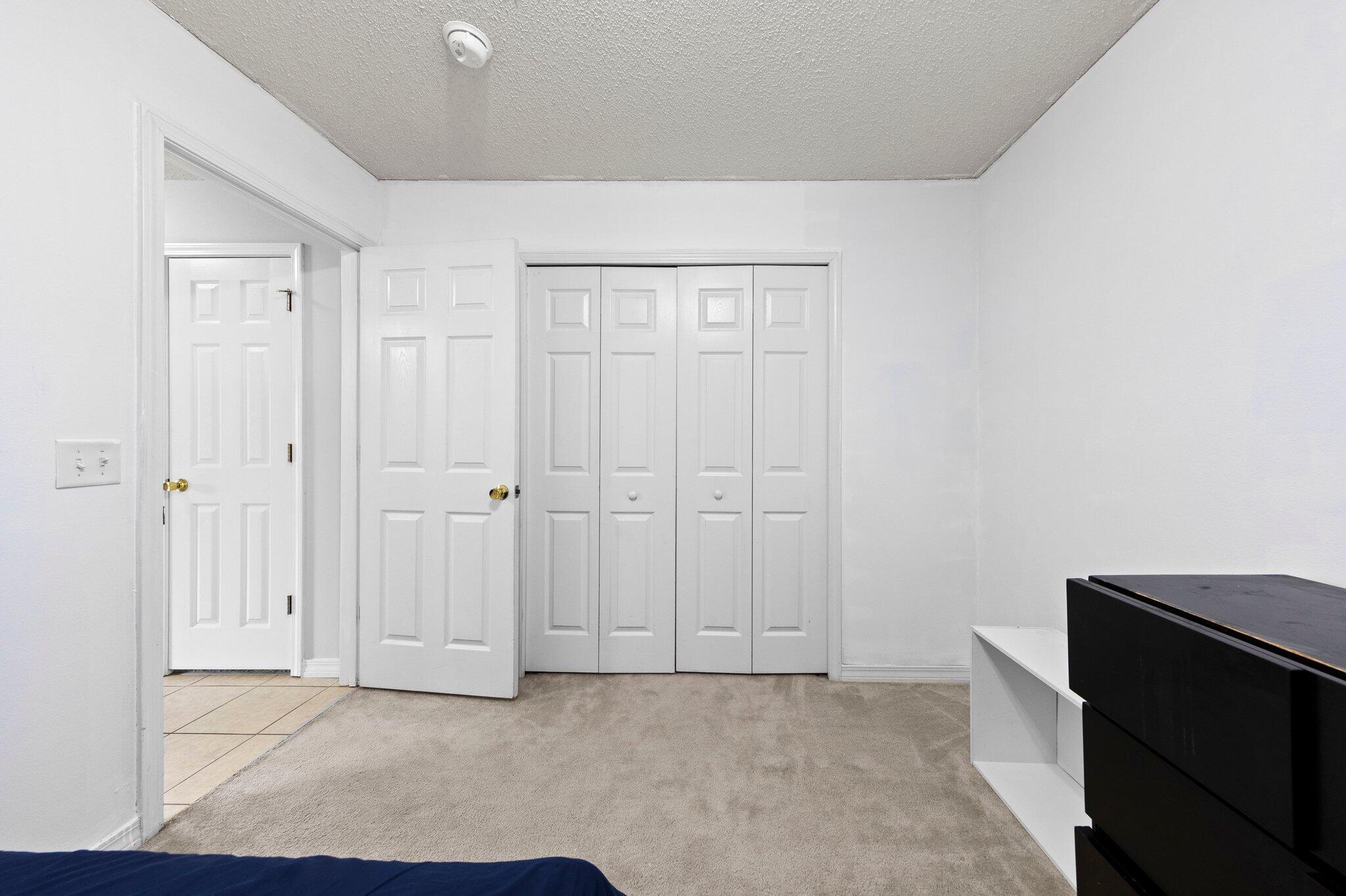 COUNTRYVIEW ESTATES 9TH ADDN - Residential Lease