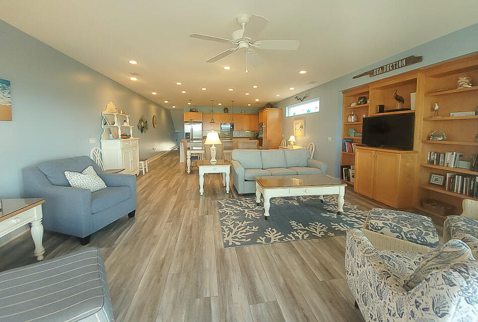 NAVARRE BEACH RESIDENTIAL - Residential