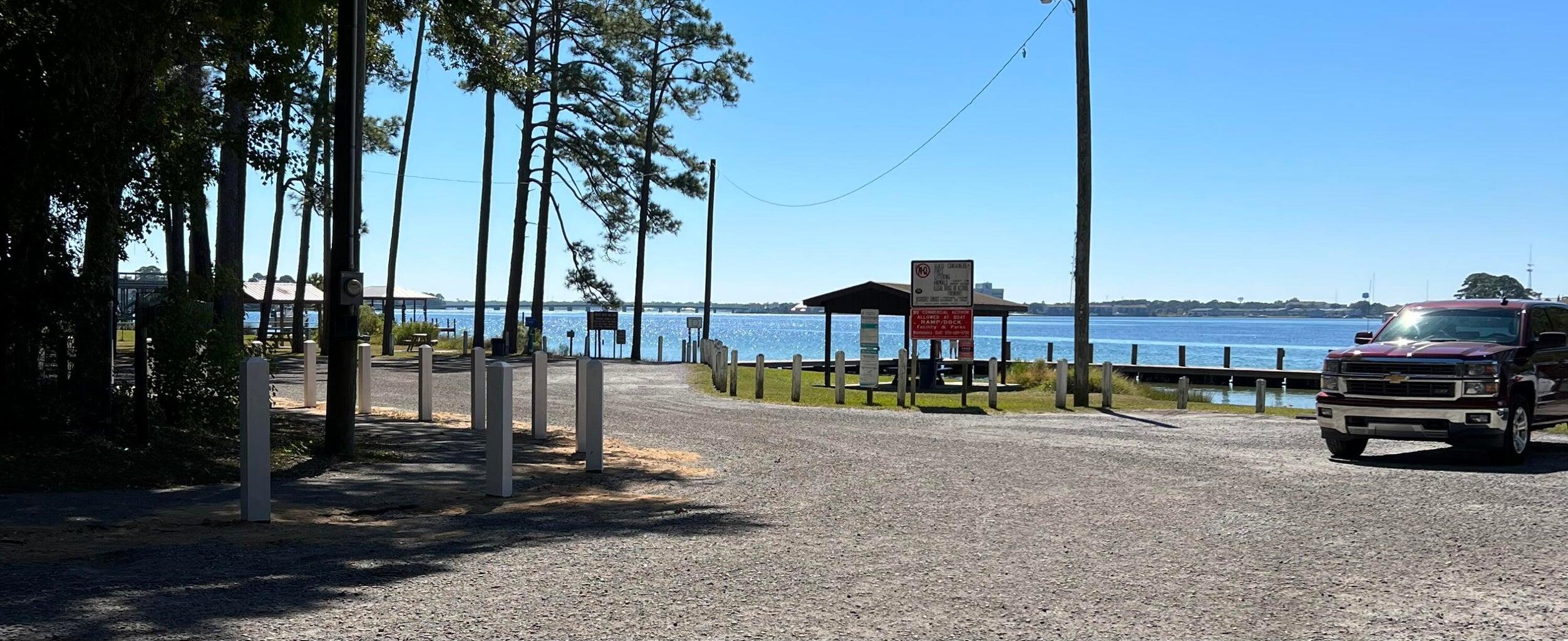 Poquito Bayou - Residential