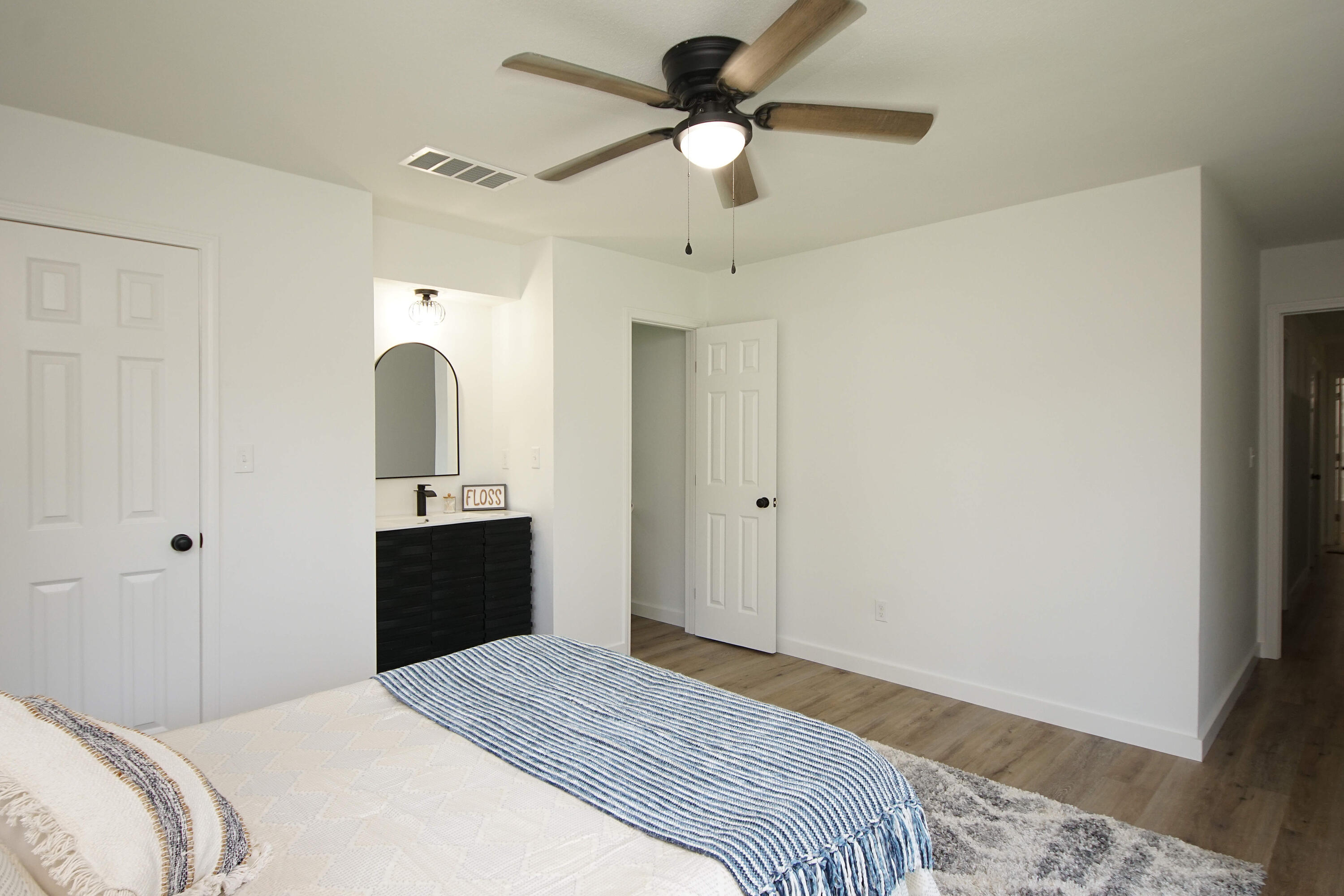 Poquito Bayou - Residential