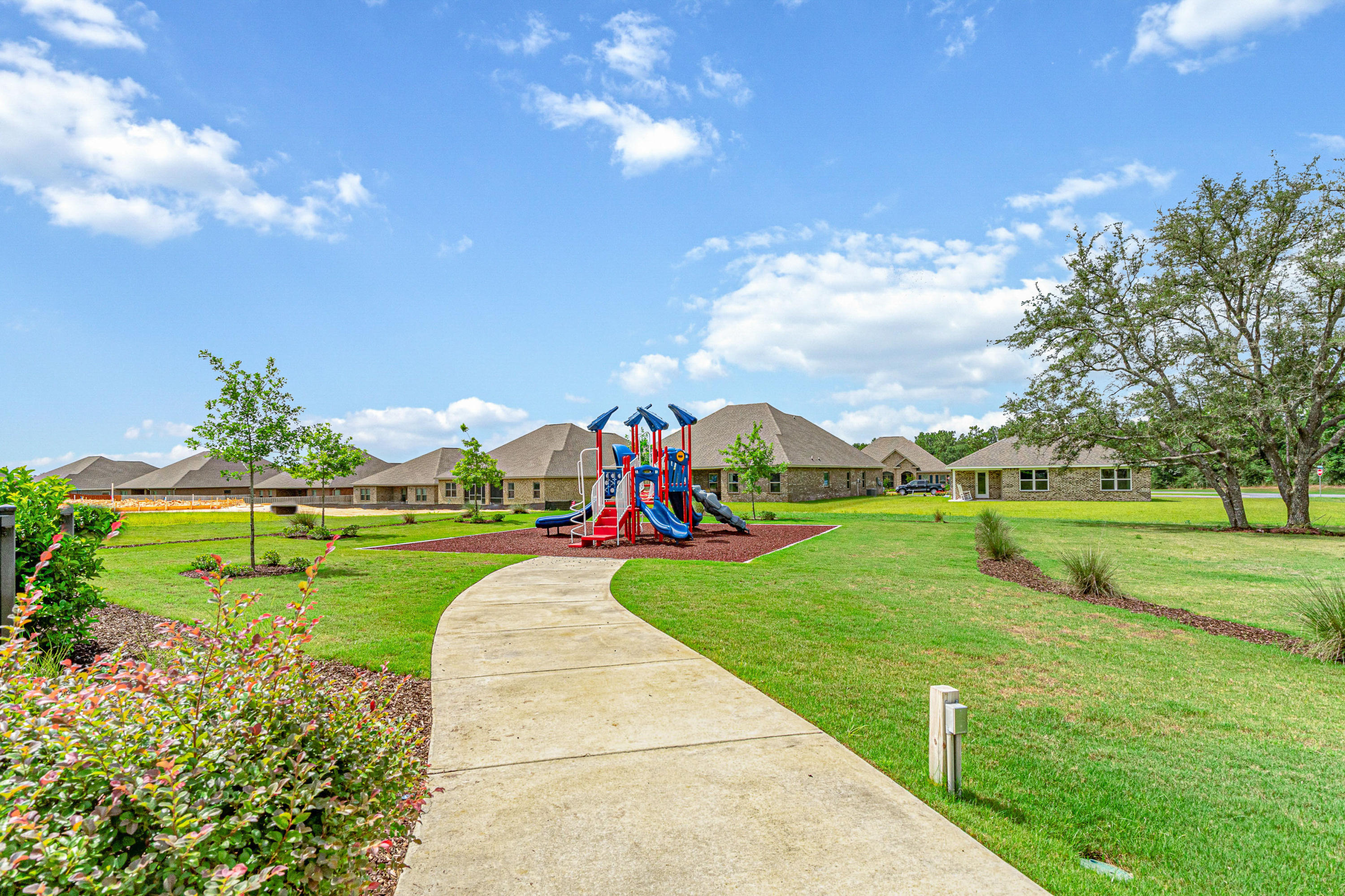 Redstone Commons - Residential