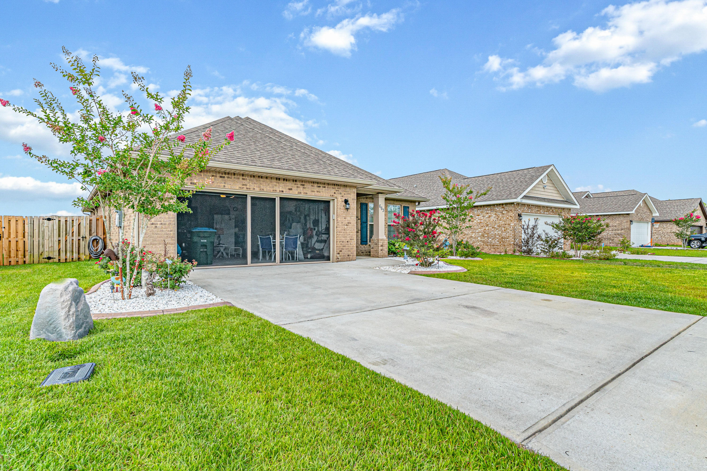 Redstone Commons - Residential