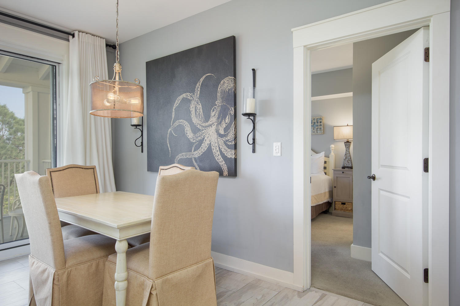 PILOT HOUSE - Residential