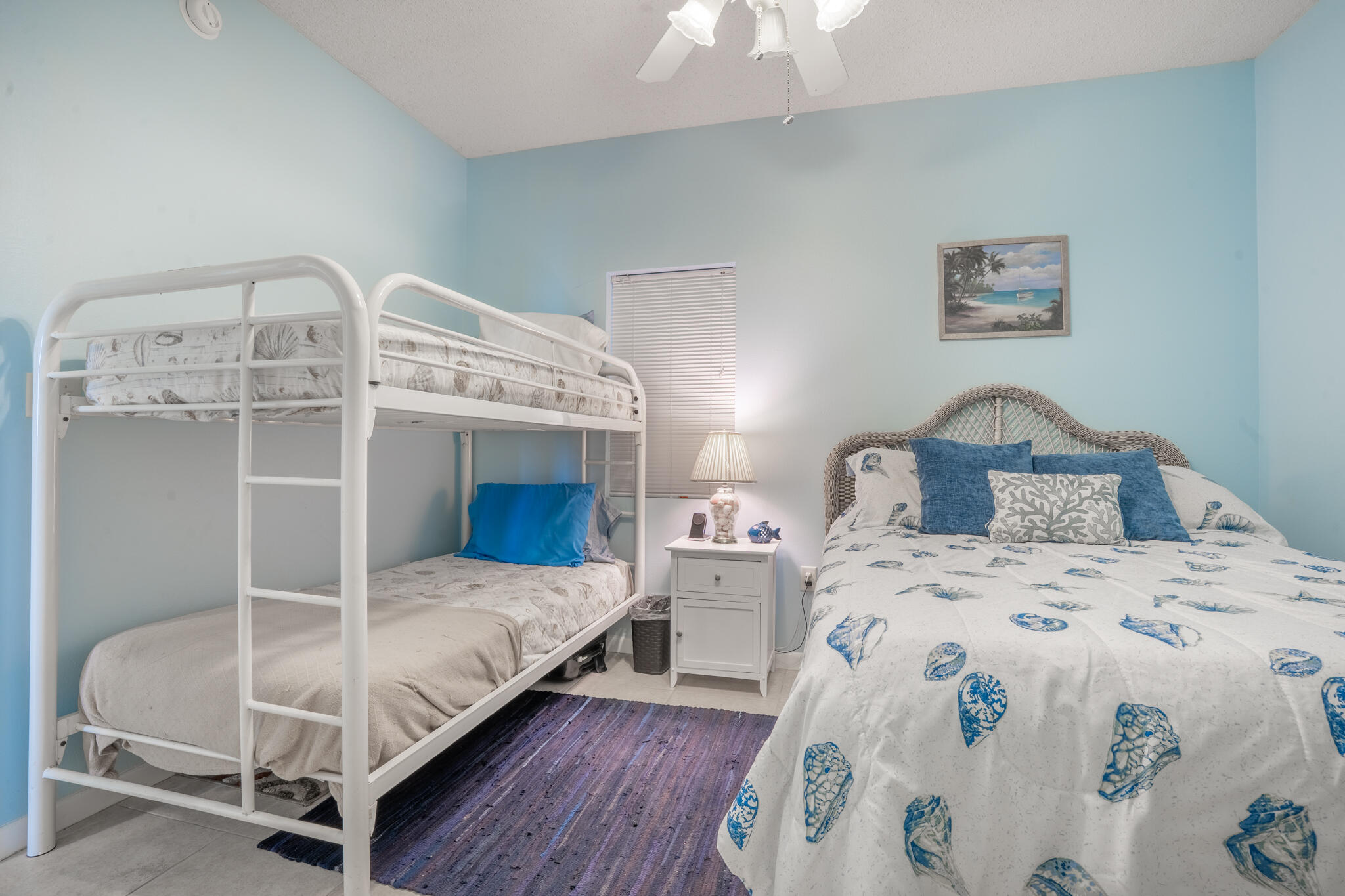 PALM COURT YACHT CLUB - Residential