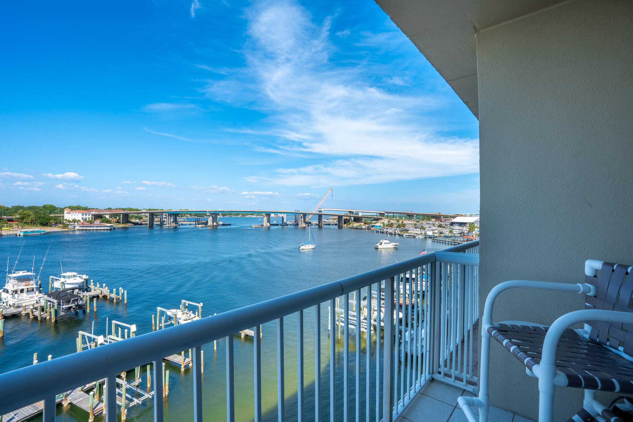PALM COURT YACHT CLUB - Residential