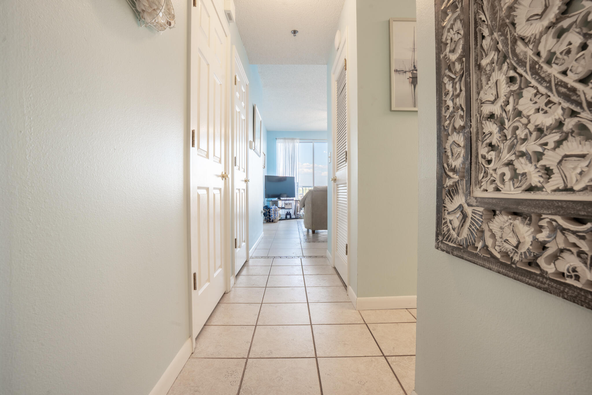 PALM COURT YACHT CLUB - Residential