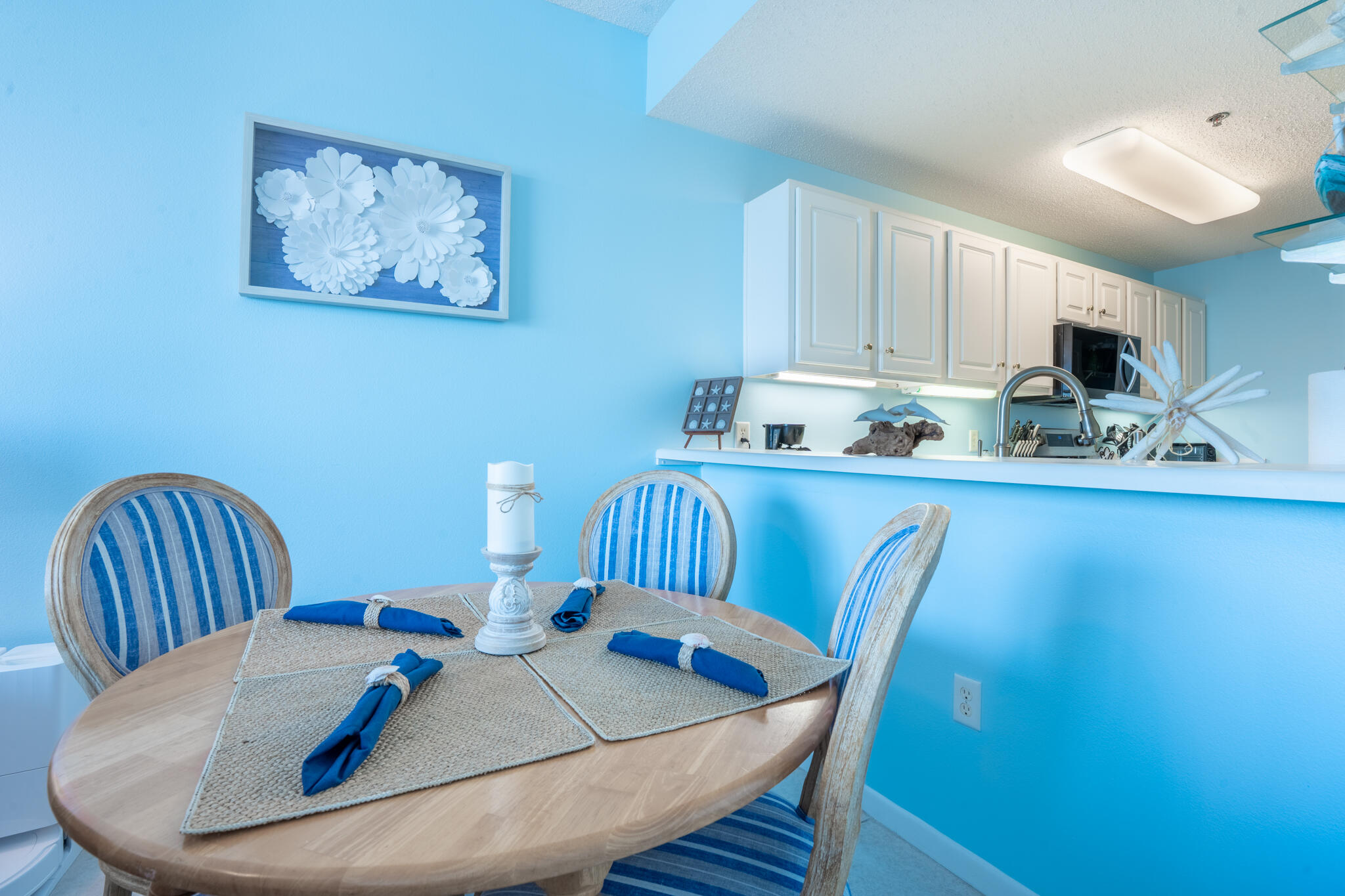 PALM COURT YACHT CLUB - Residential