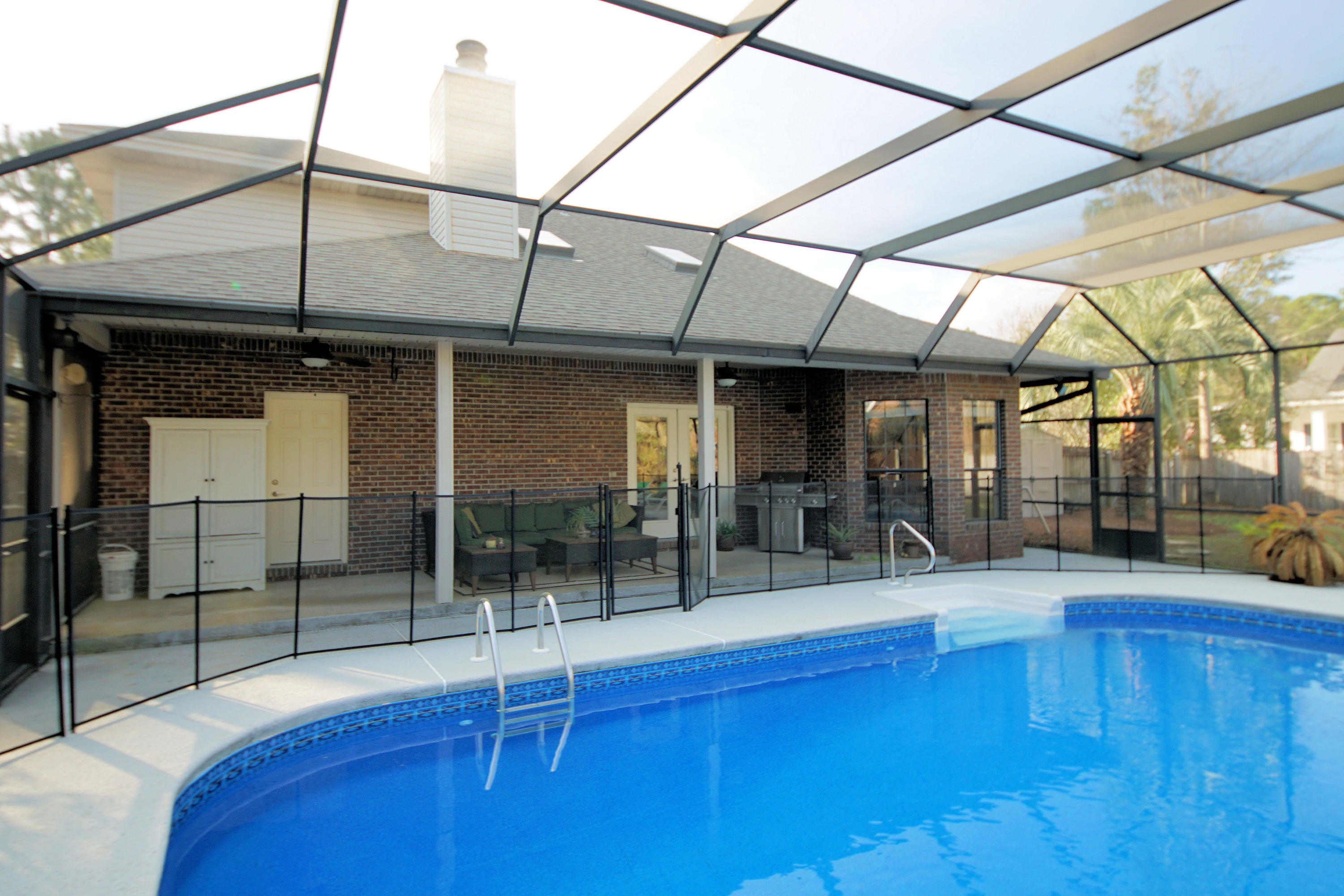 DANA POINTE - Residential