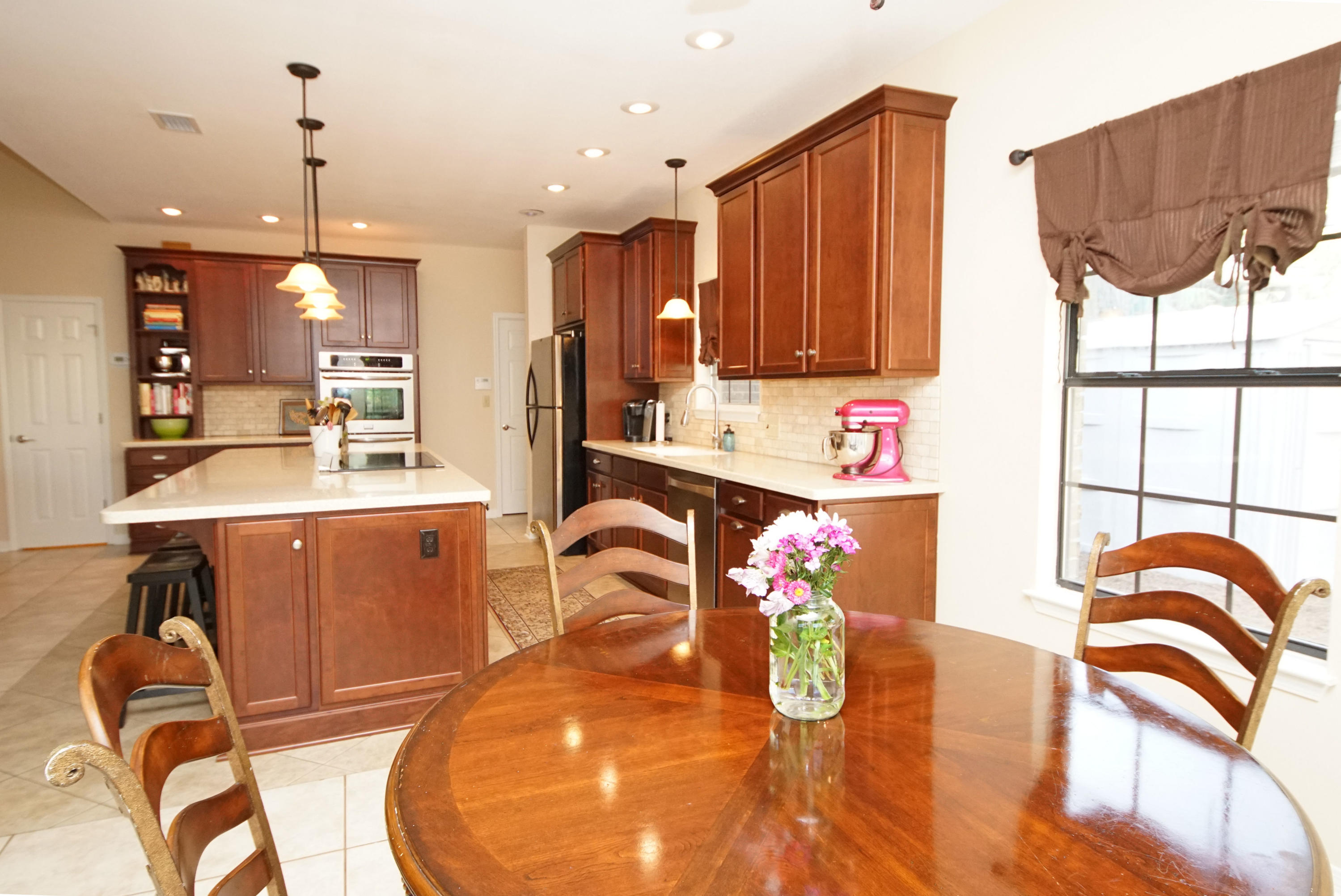 DANA POINTE - Residential