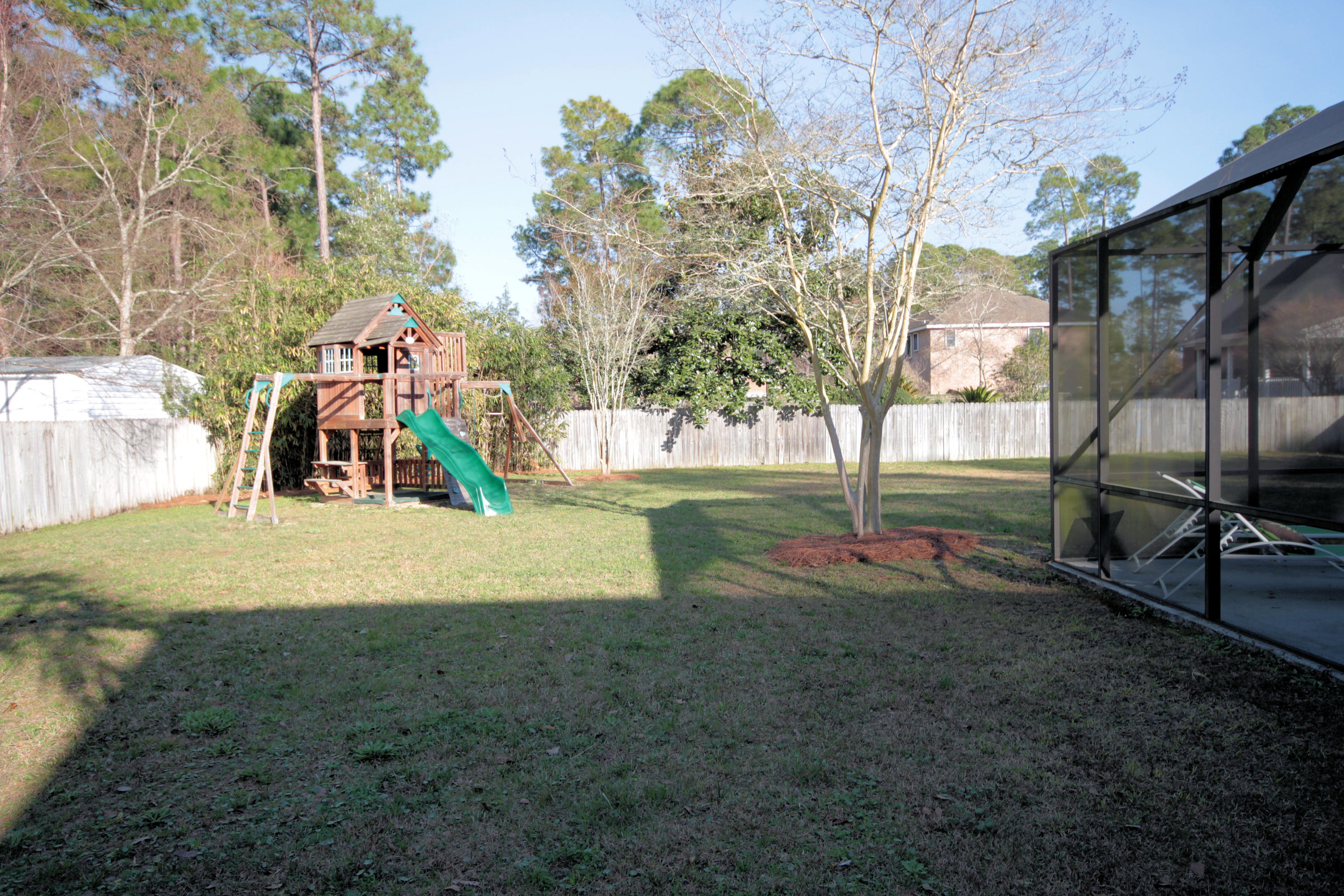 DANA POINTE - Residential