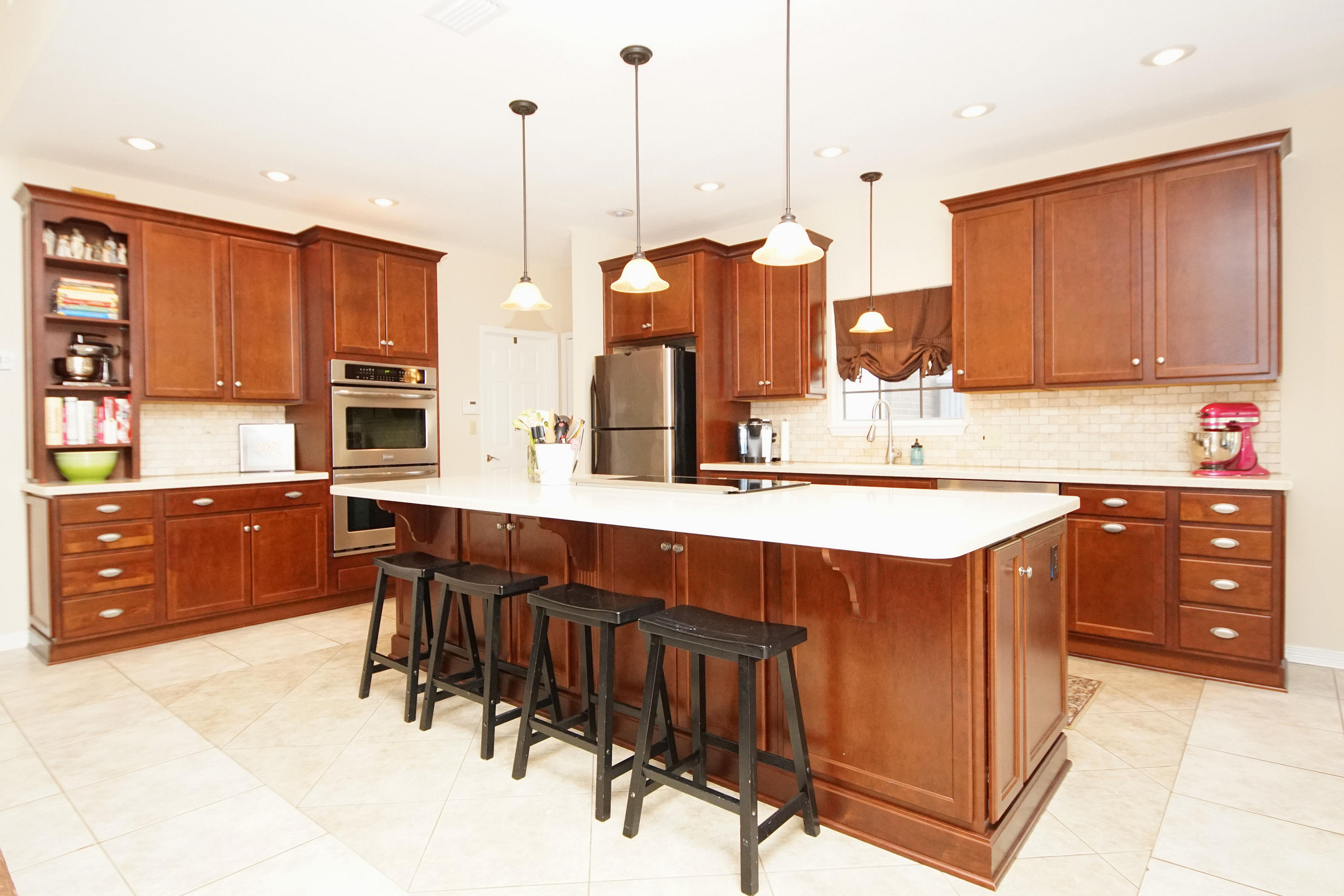 DANA POINTE - Residential