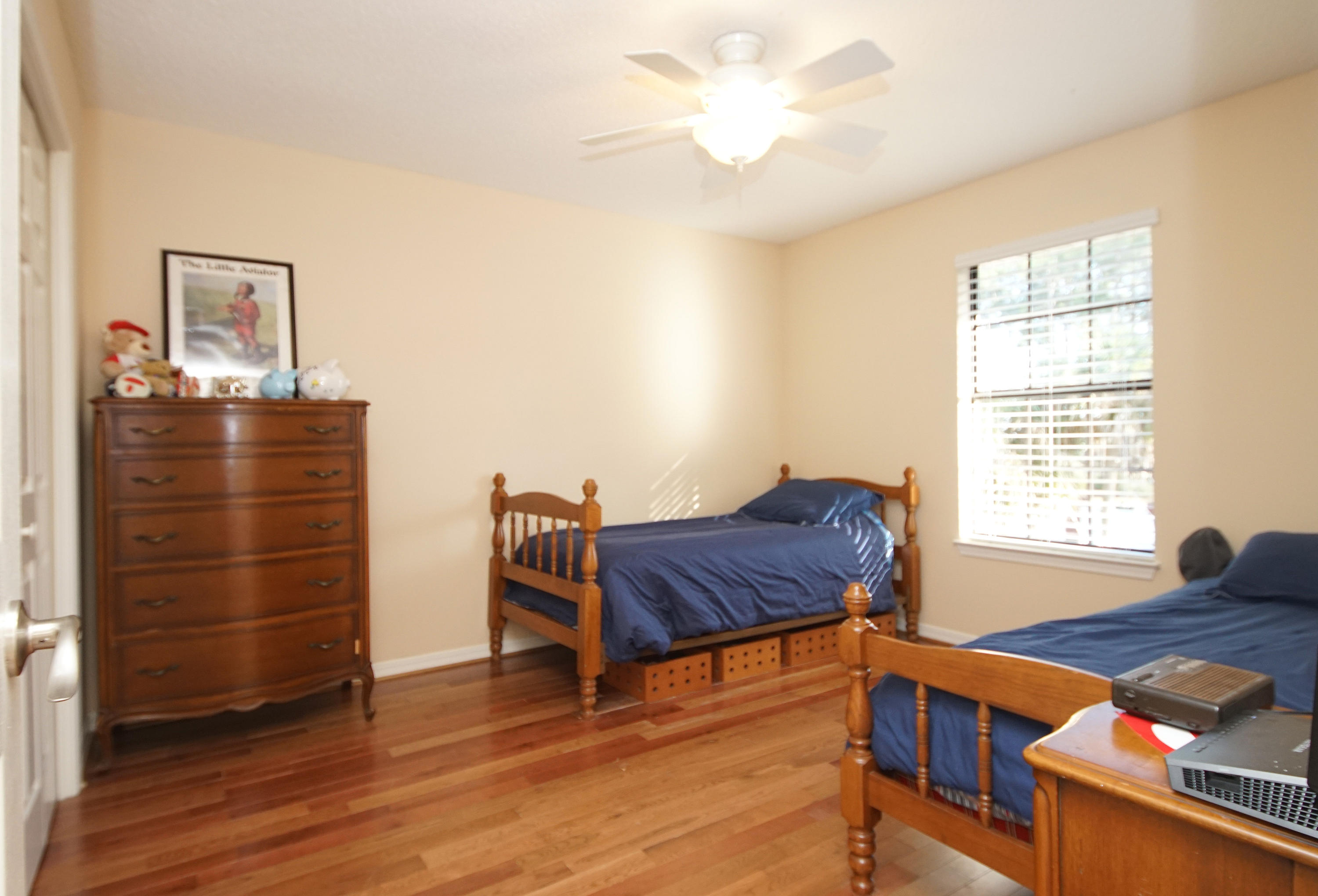 DANA POINTE - Residential