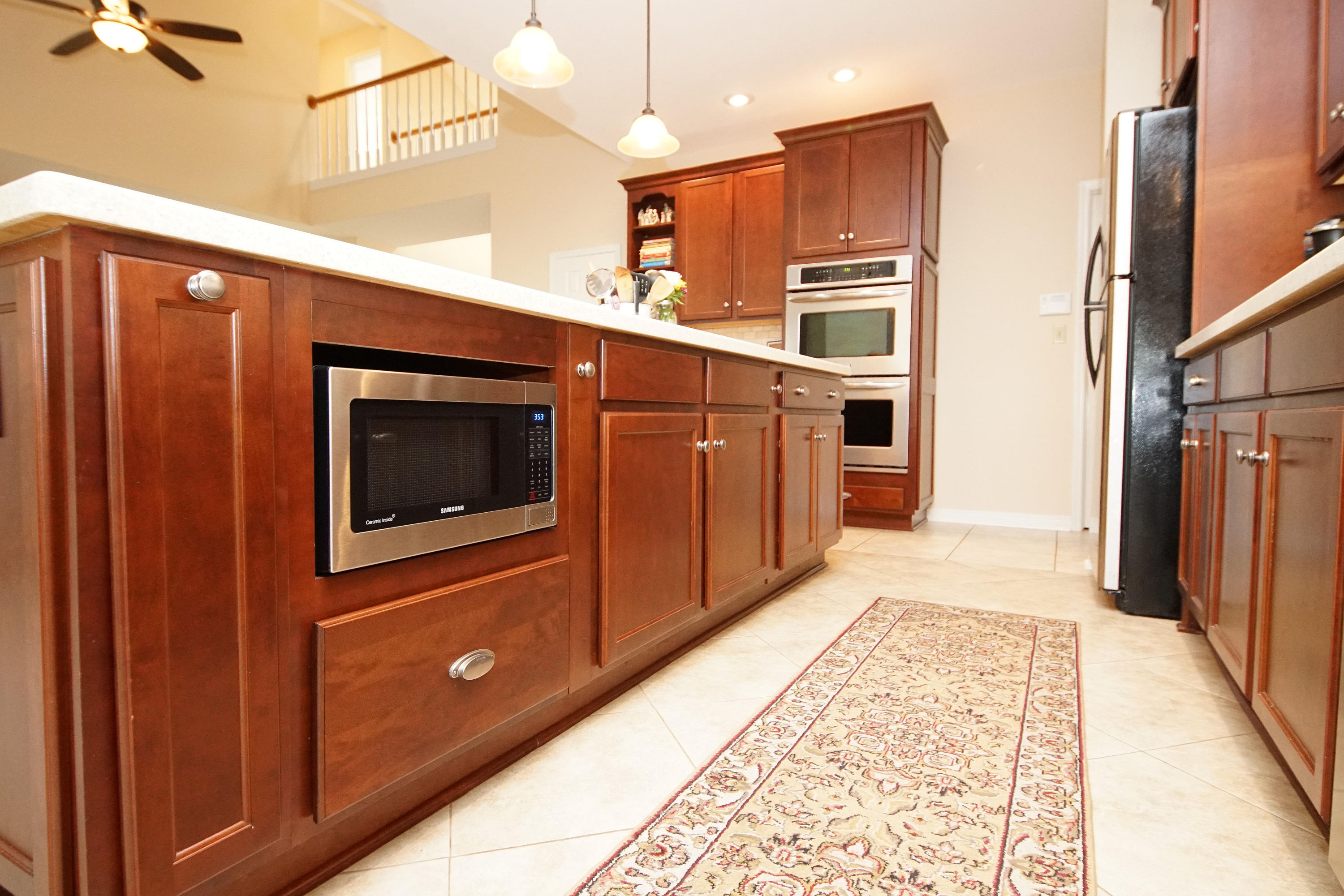 DANA POINTE - Residential