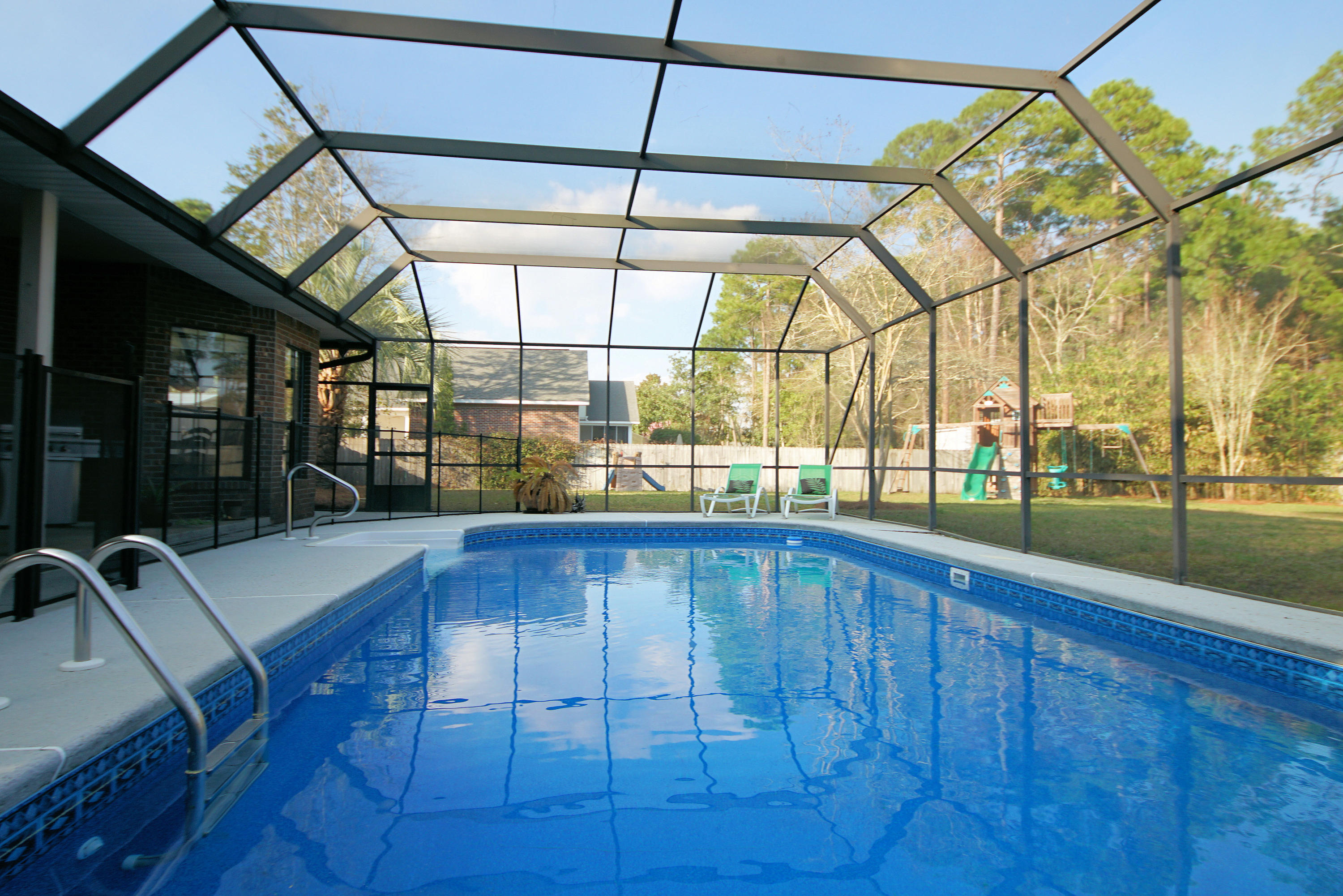 DANA POINTE - Residential