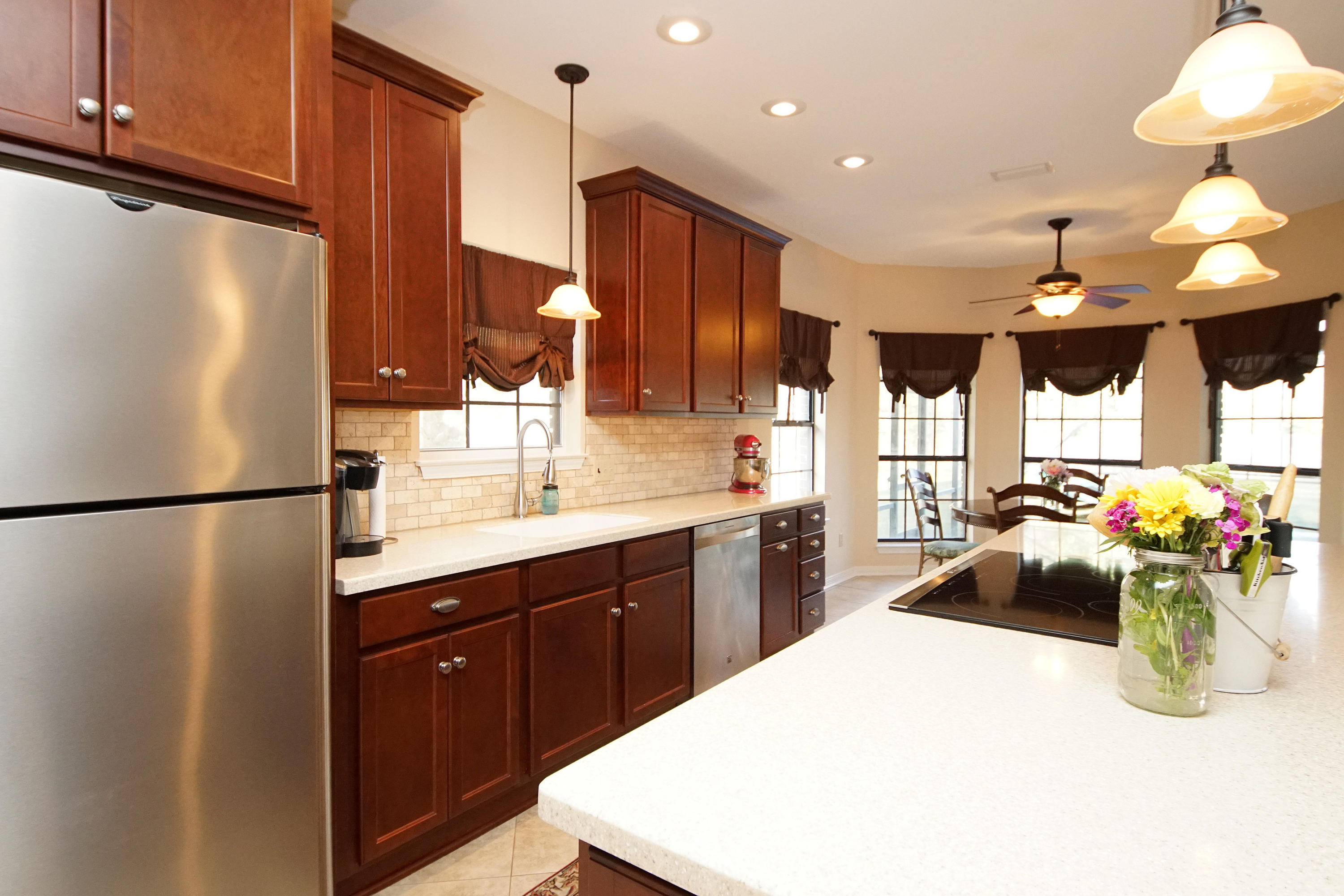 DANA POINTE - Residential