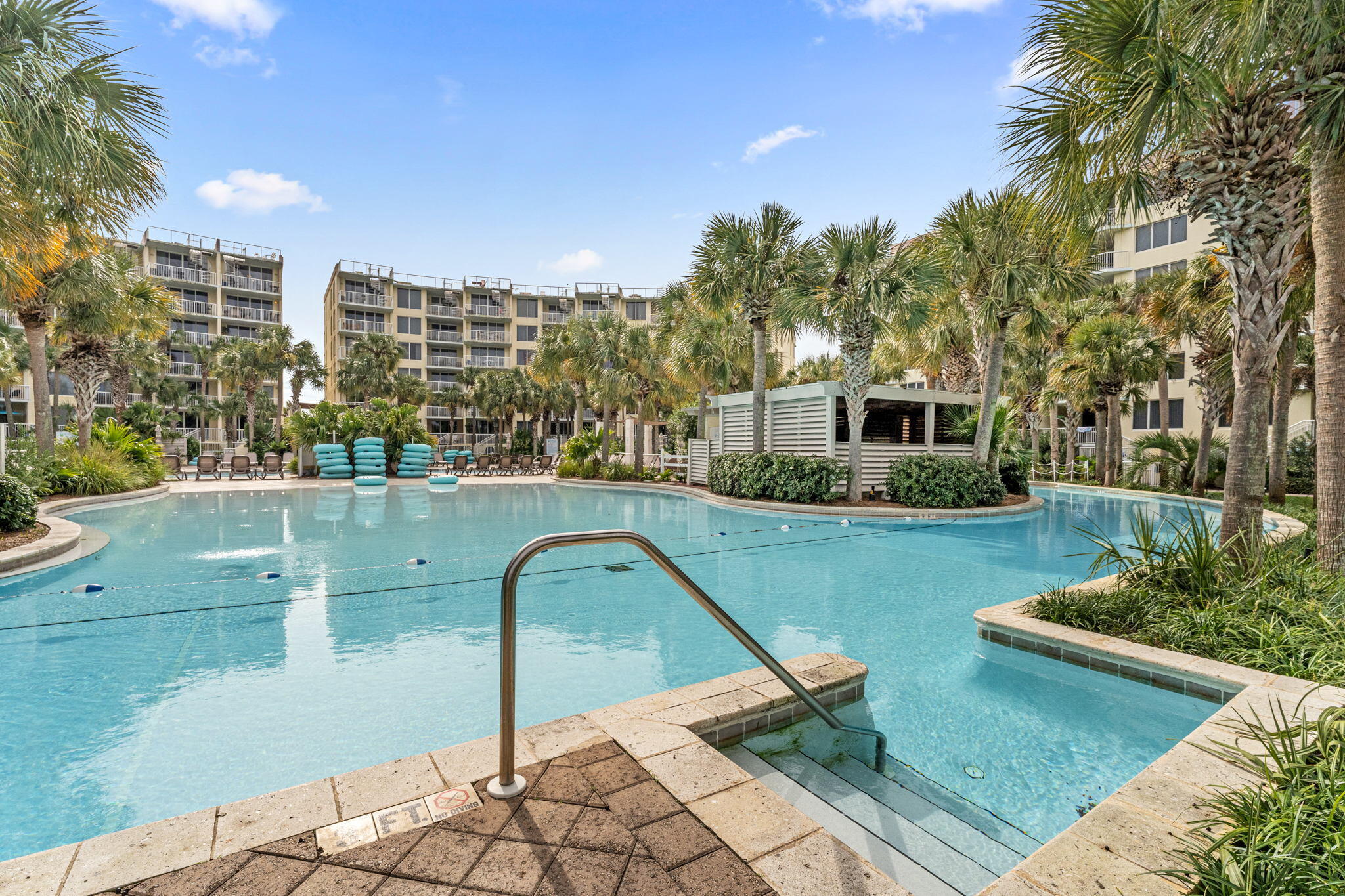 DESTIN WEST BEACH & BAY RESORT-GULFSIDE - Residential