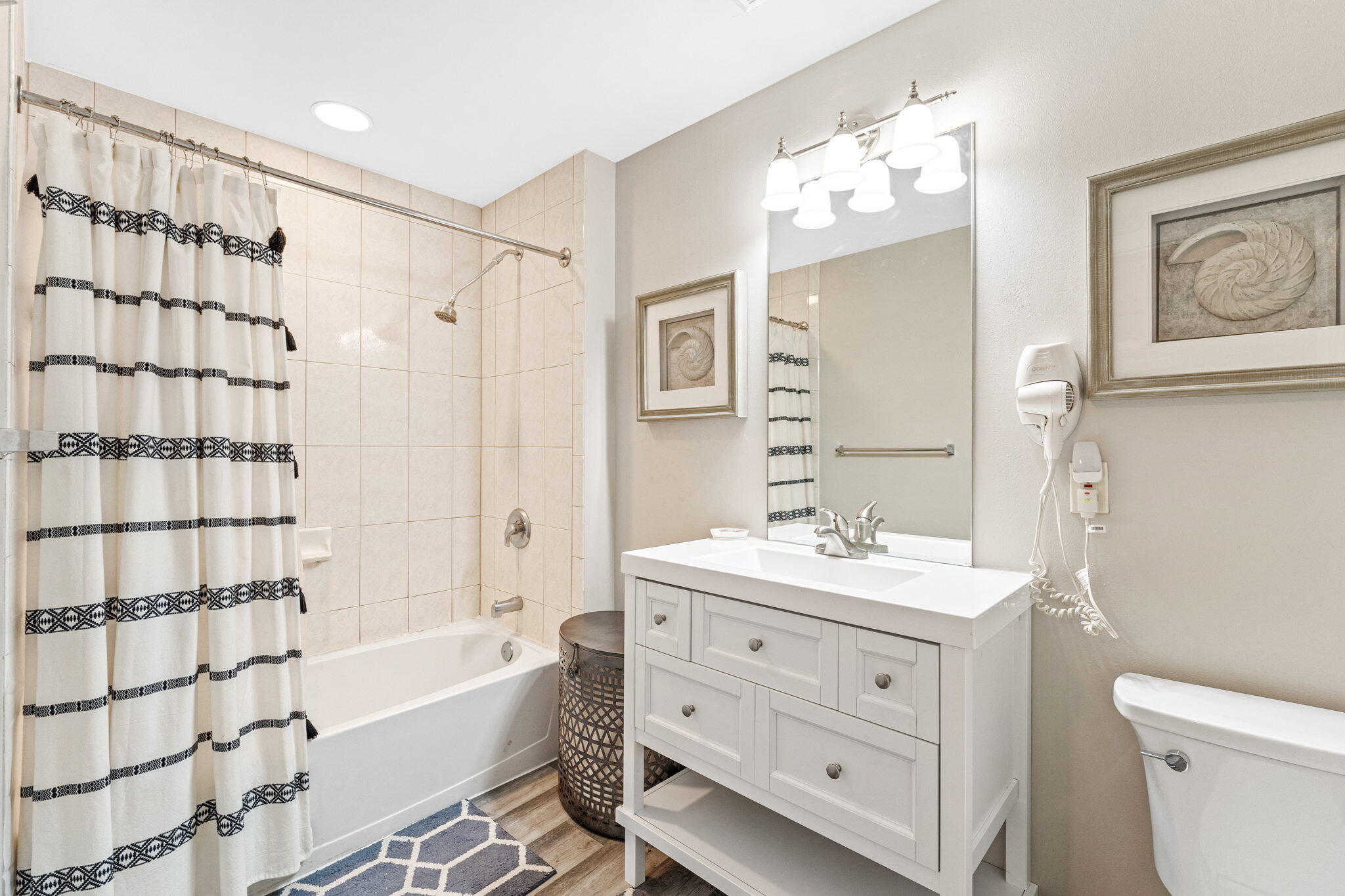 DESTIN WEST BEACH & BAY RESORT-GULFSIDE - Residential