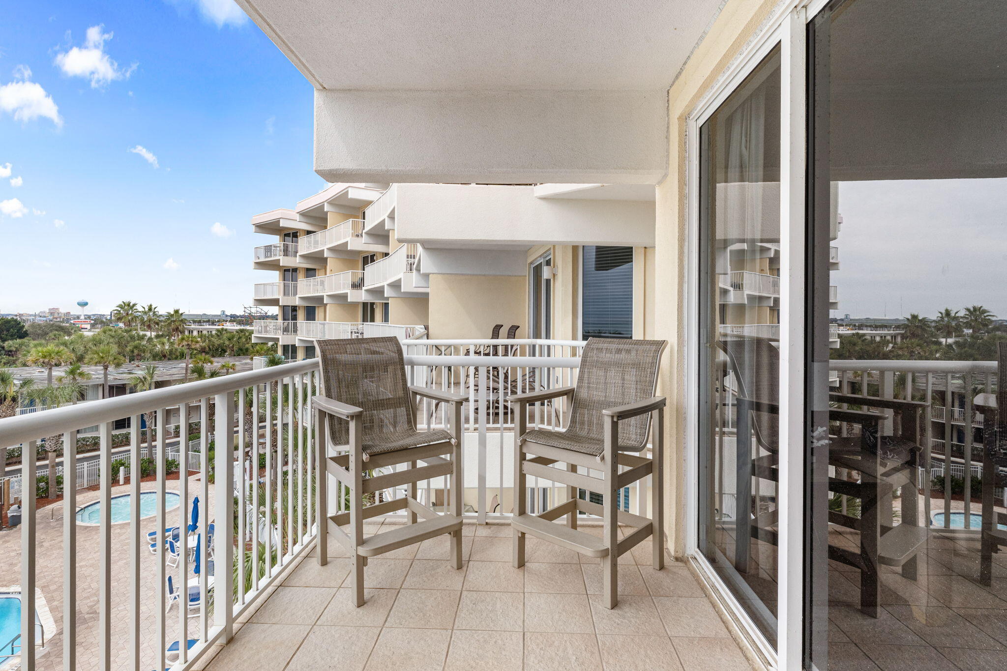 DESTIN WEST BEACH & BAY RESORT-GULFSIDE - Residential
