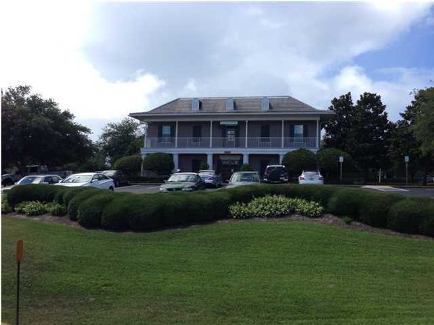 Class A office building, currently 1st floor is leased for Medical use and 2nd floor is available, class A offices, the building fronts Emerald Coast Pkwy