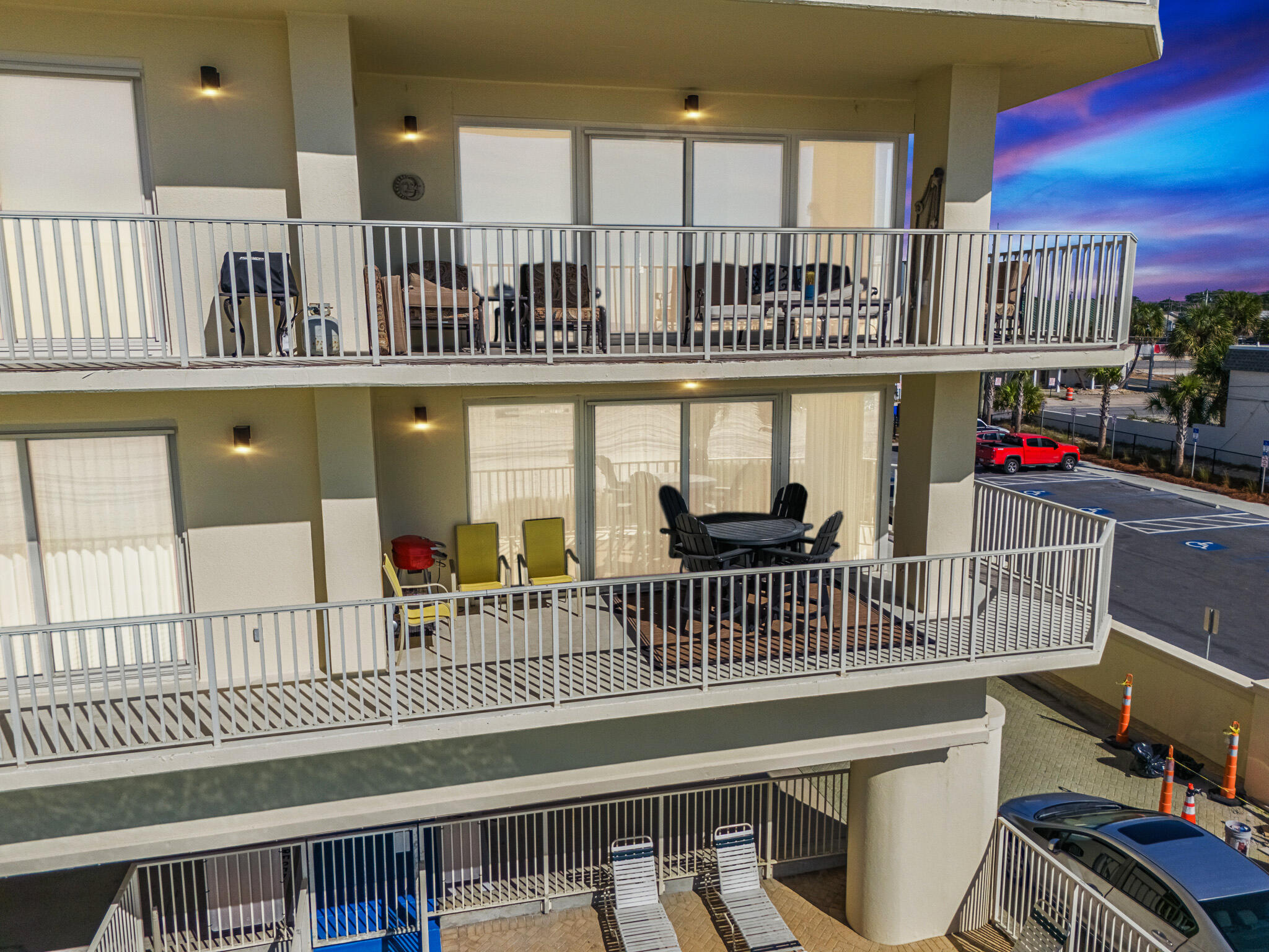 Grande Surf Club Condo - Residential