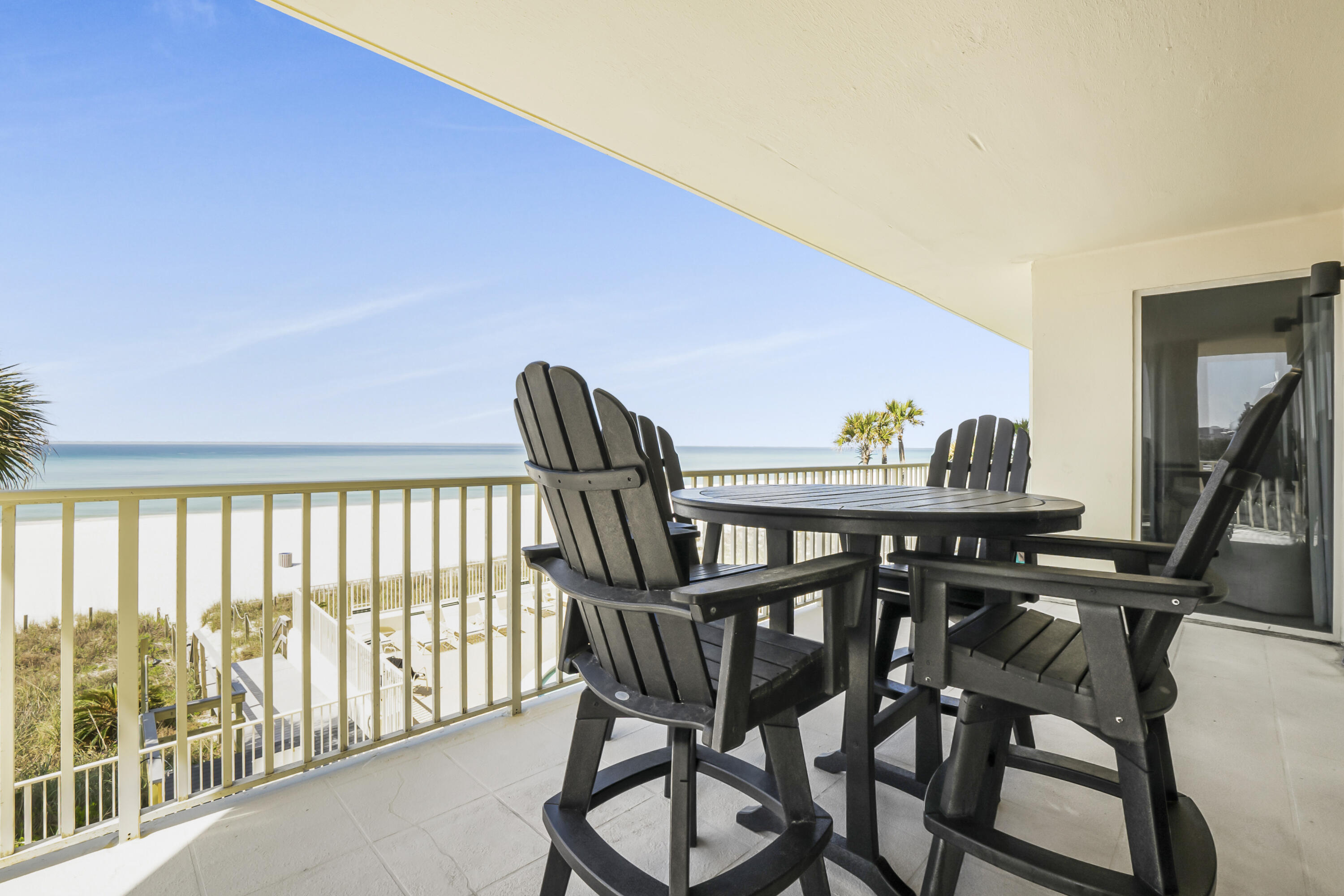 Grande Surf Club Condo - Residential