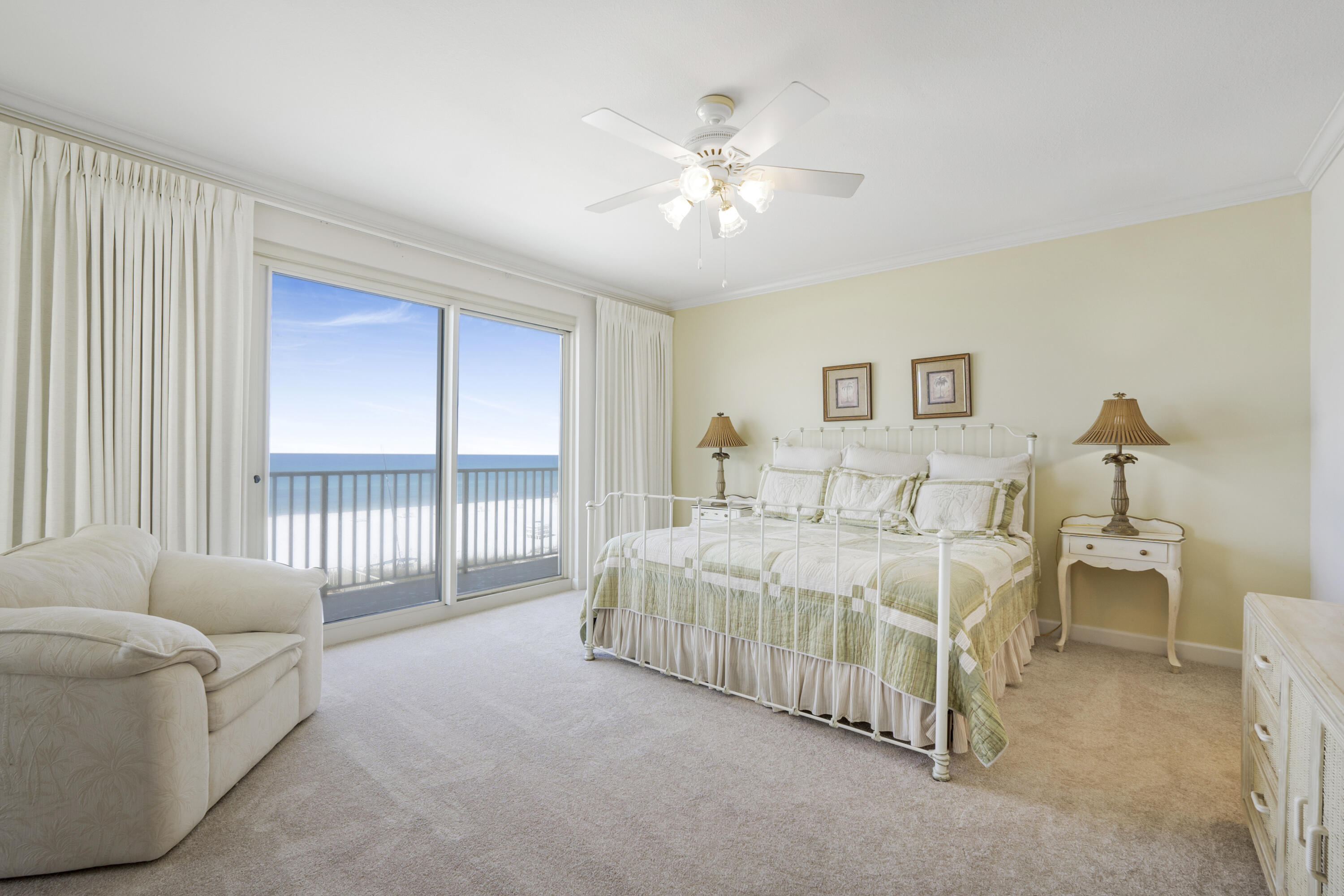 Grande Surf Club Condo - Residential