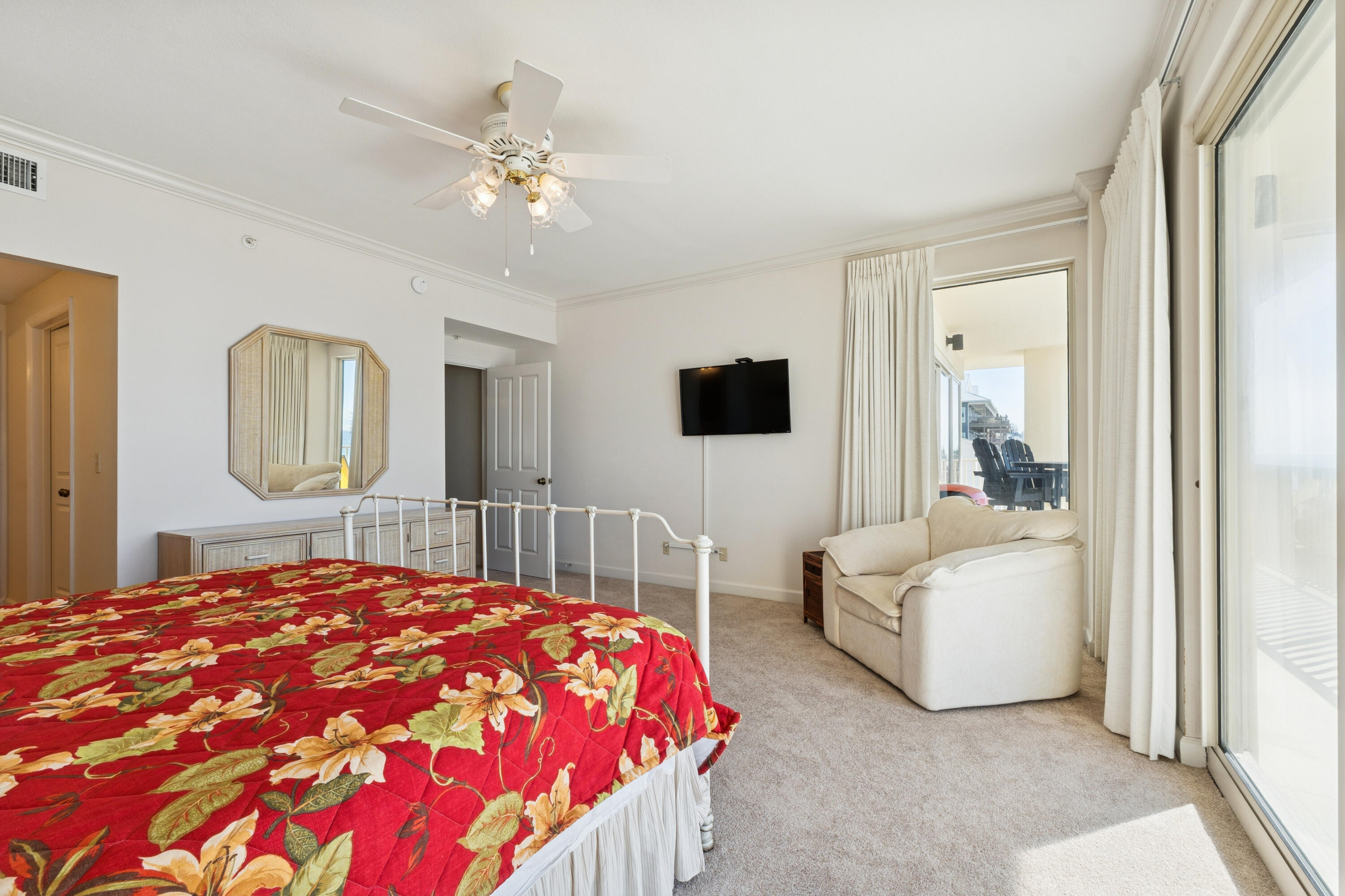 Grande Surf Club Condo - Residential