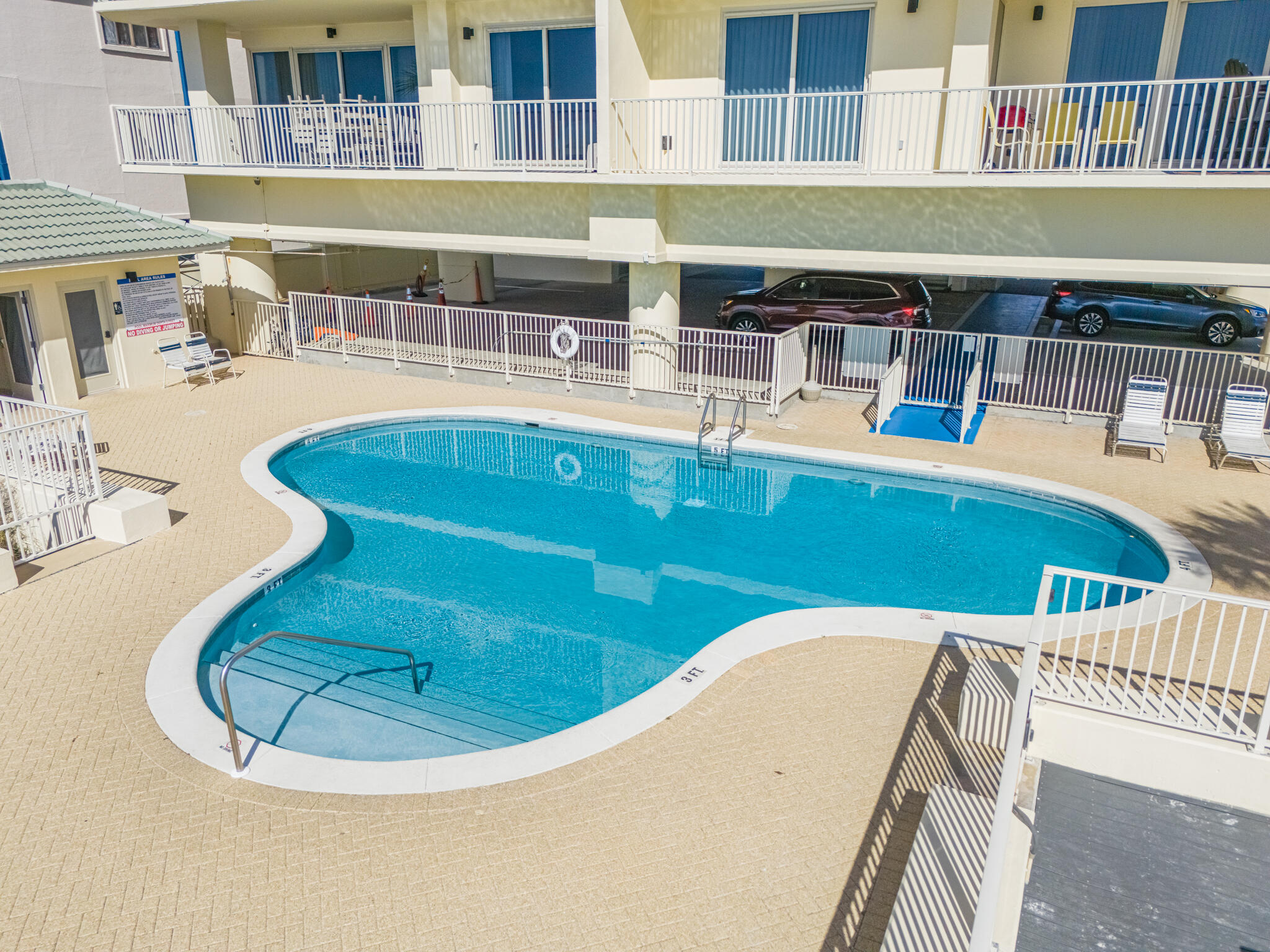 Grande Surf Club Condo - Residential