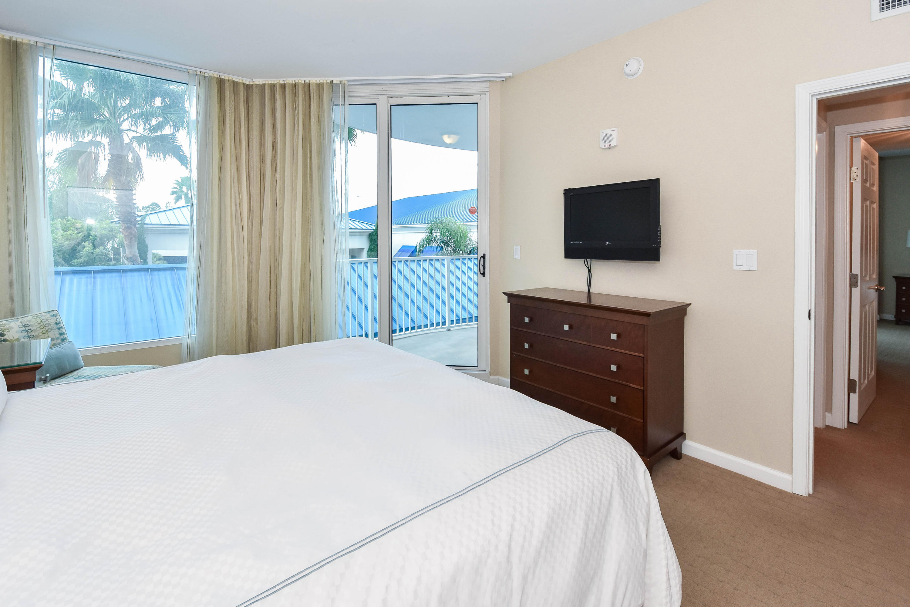 THE PALMS OF DESTIN - Residential