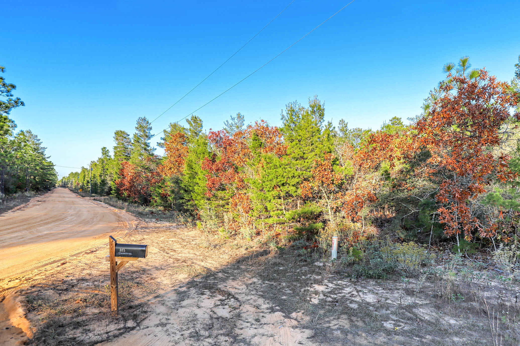 OAKWOOD HILLS UNIT IV - Land