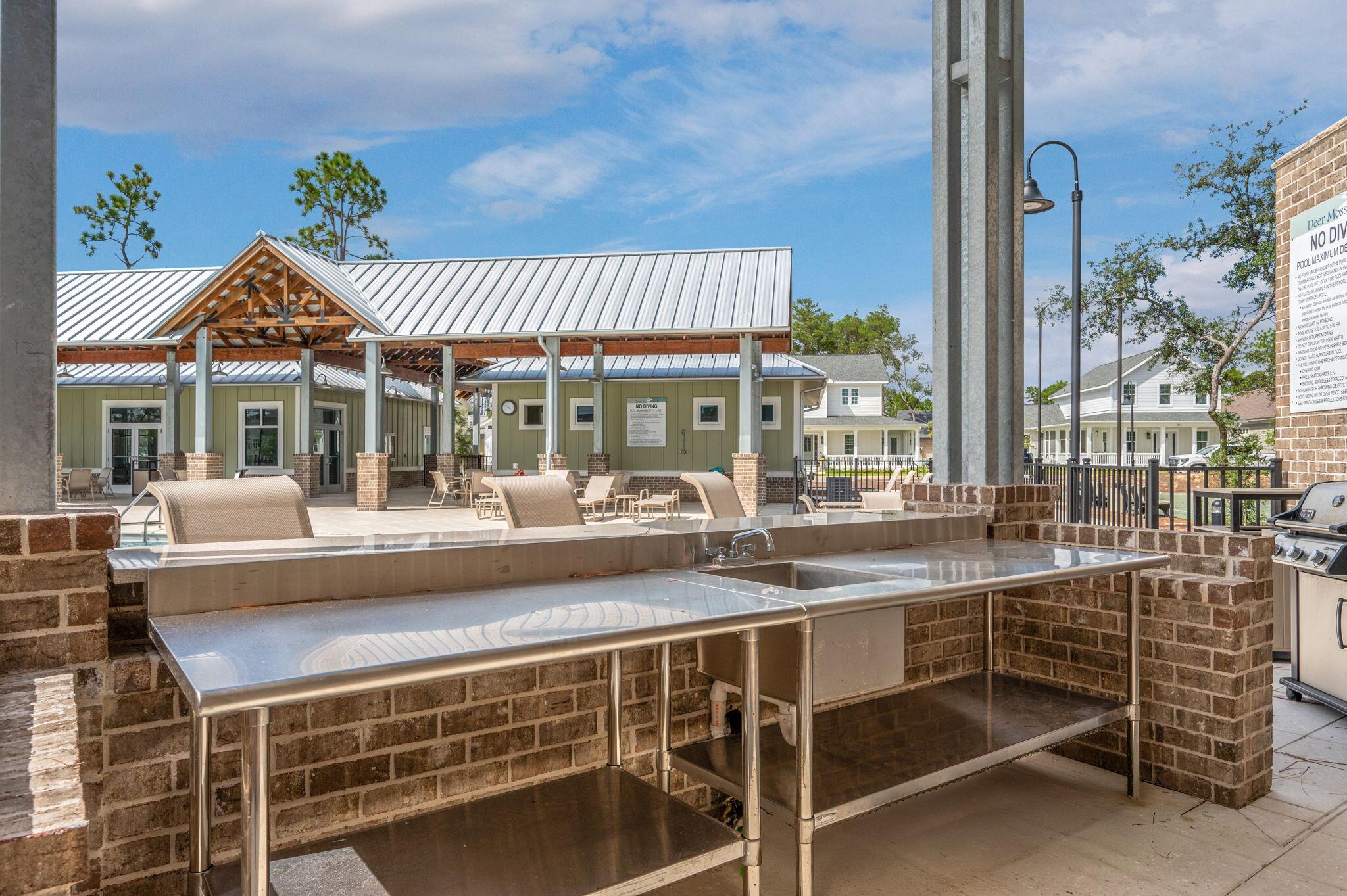Deer Moss Creek - Residential