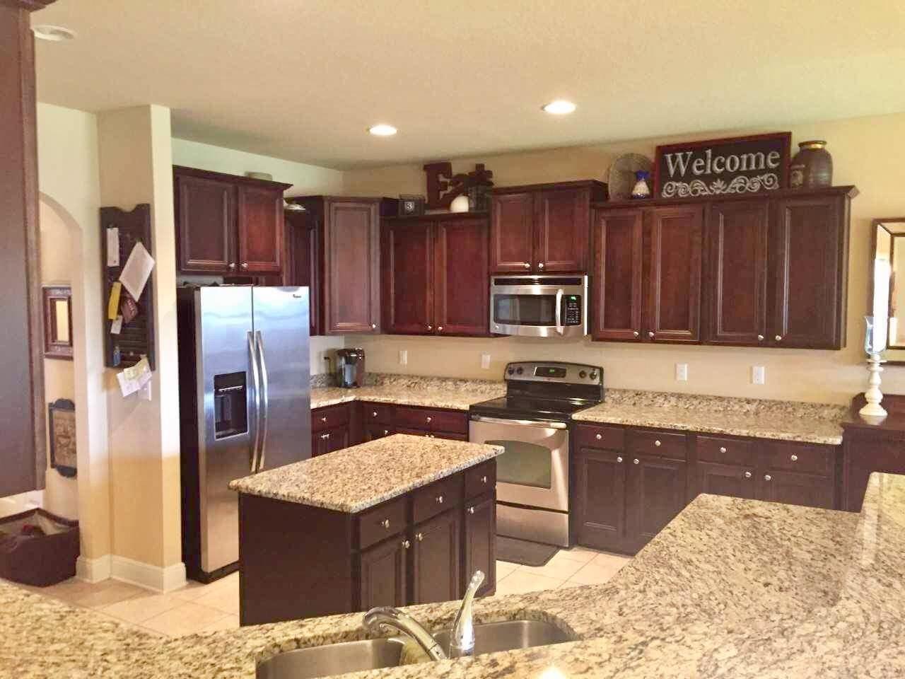 LIBERTY OAKS S/D - Residential