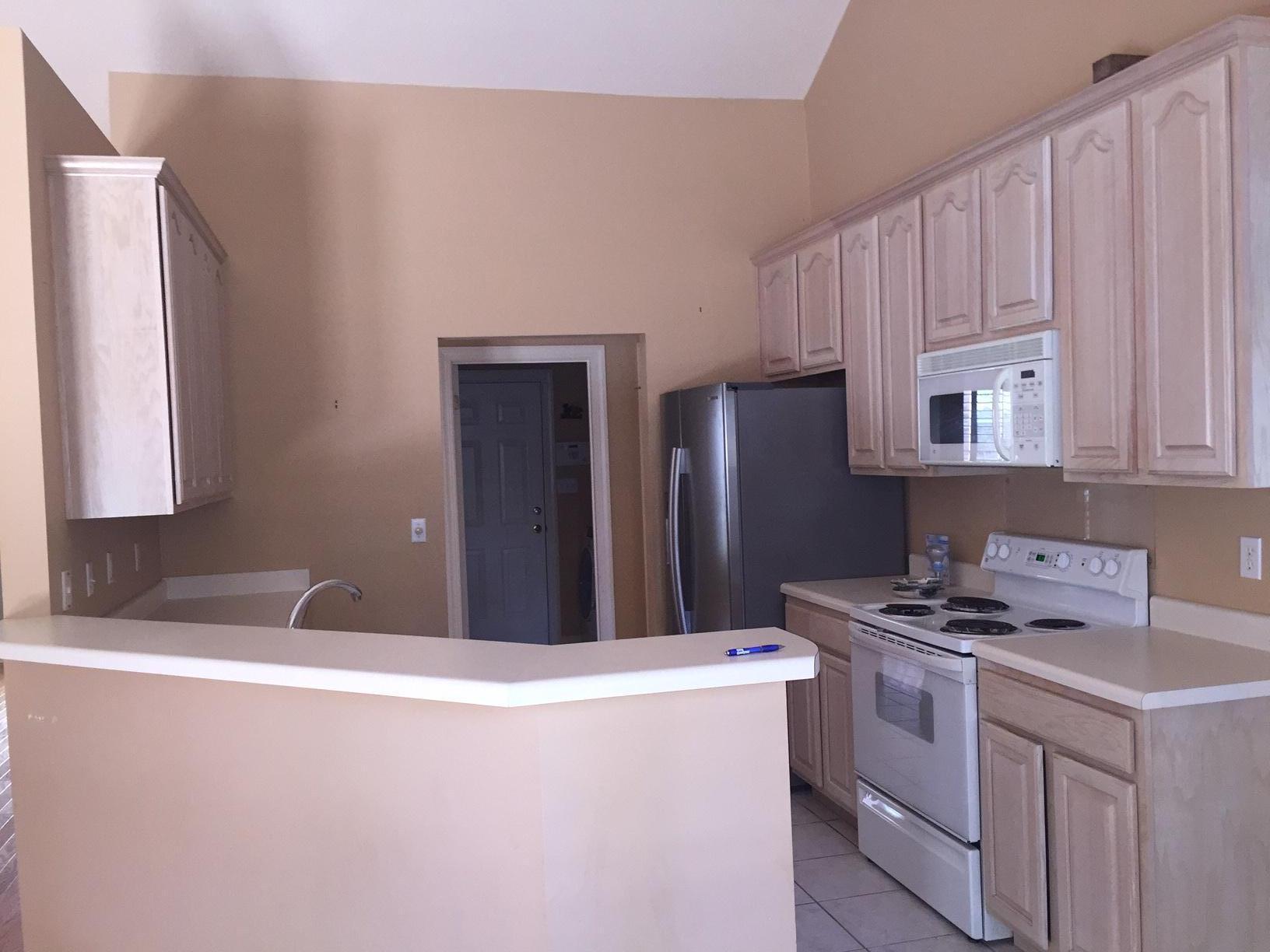 CROSSINGS AT BLUEWATER BAY - Residential