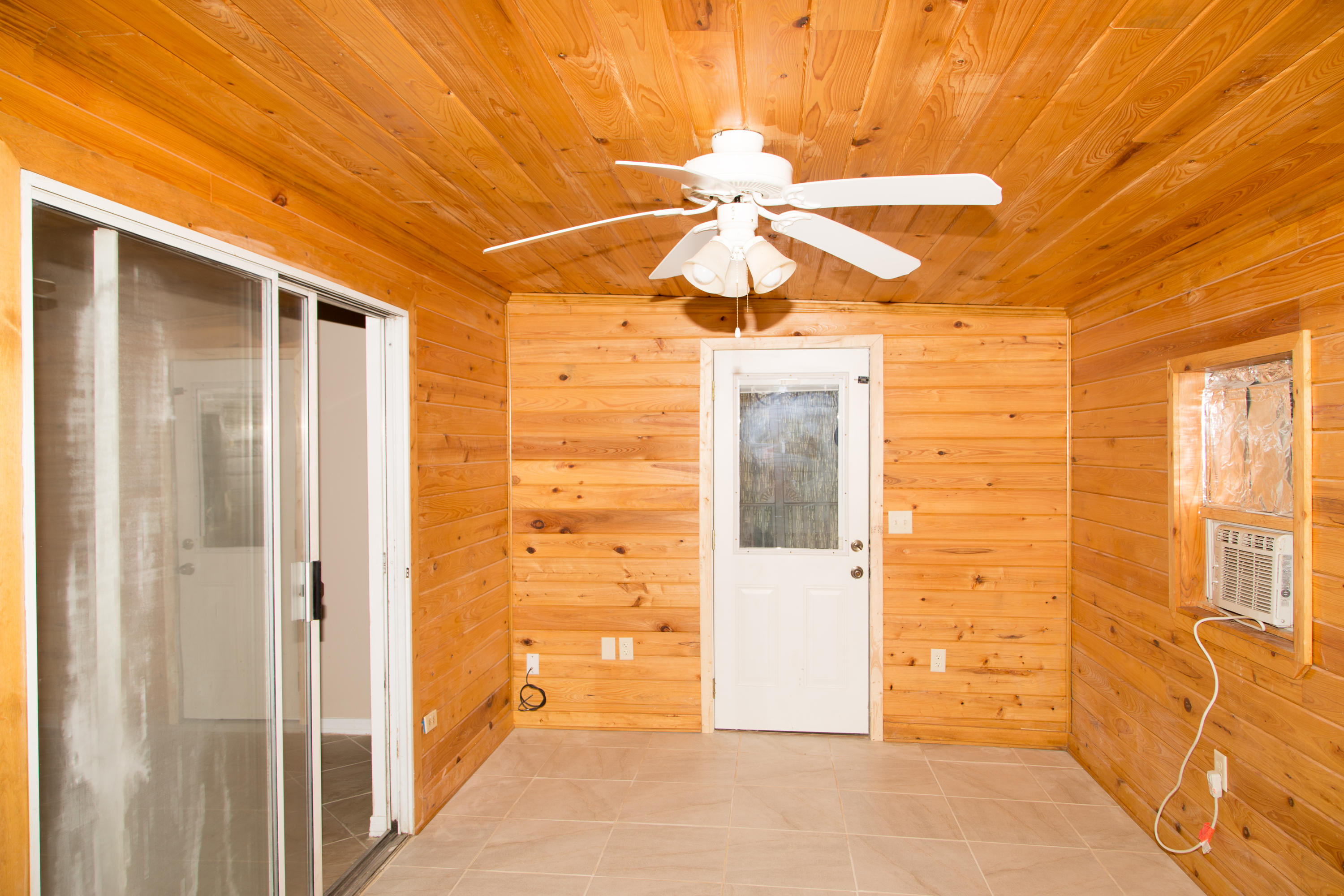 LANTERN RIDGE S/D PH 1 - Residential