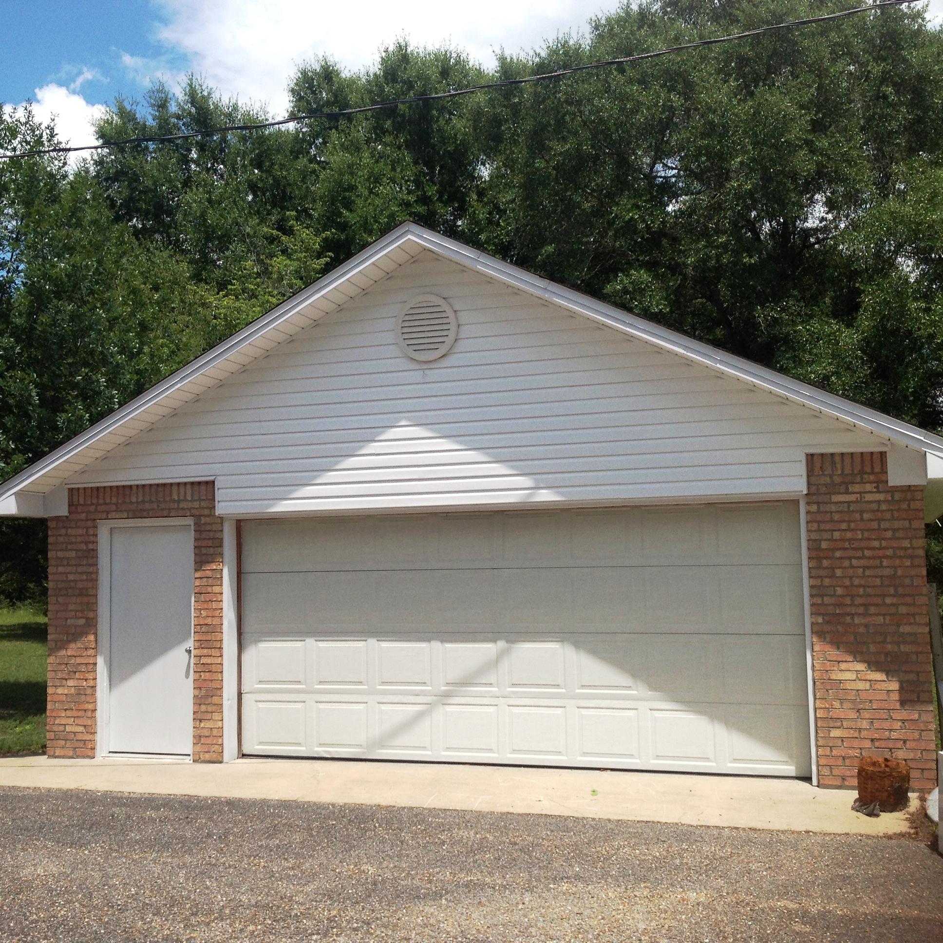 mets and bounds. - Residential