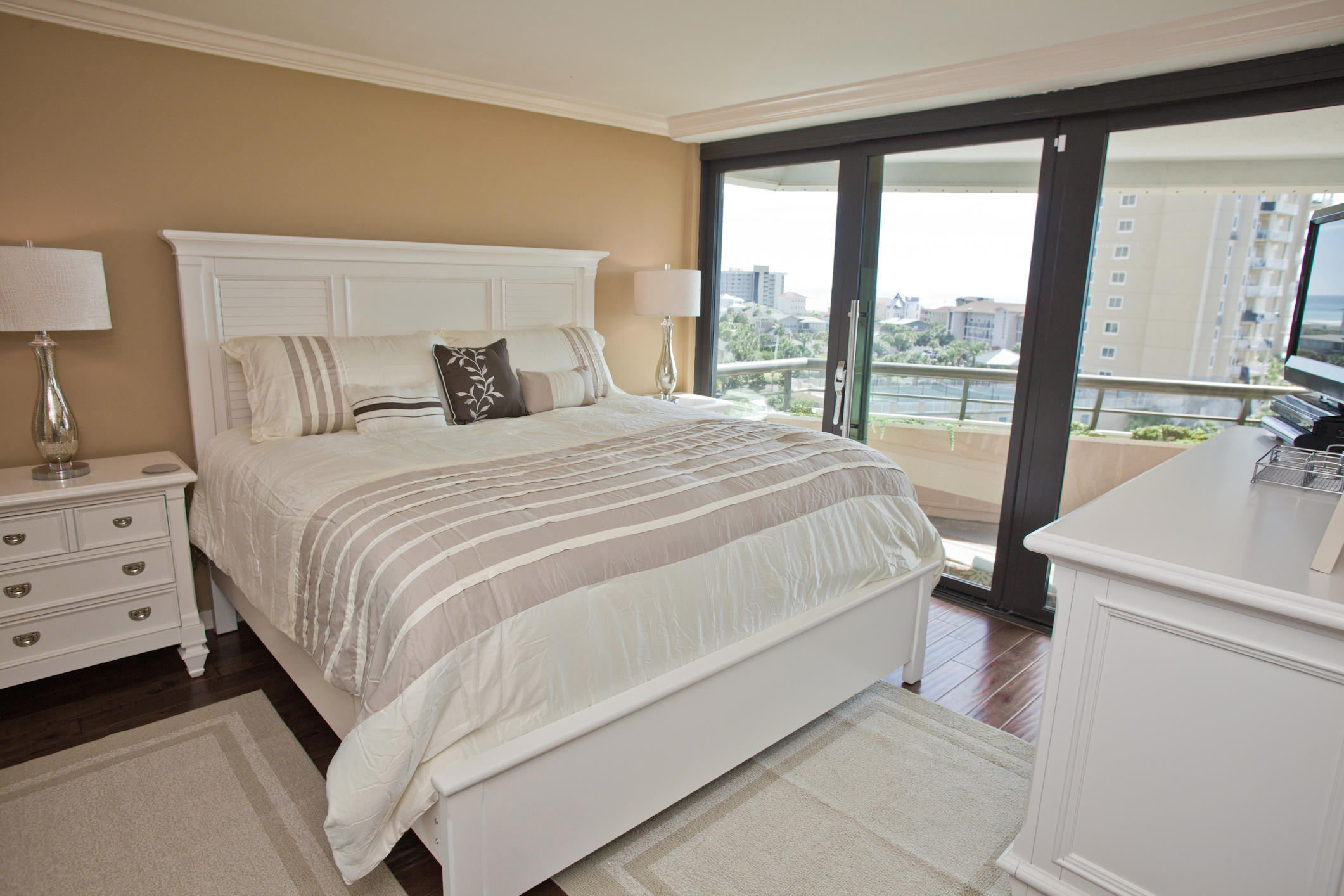 EDGEWATER BEACH Condo Phase 2 - Residential