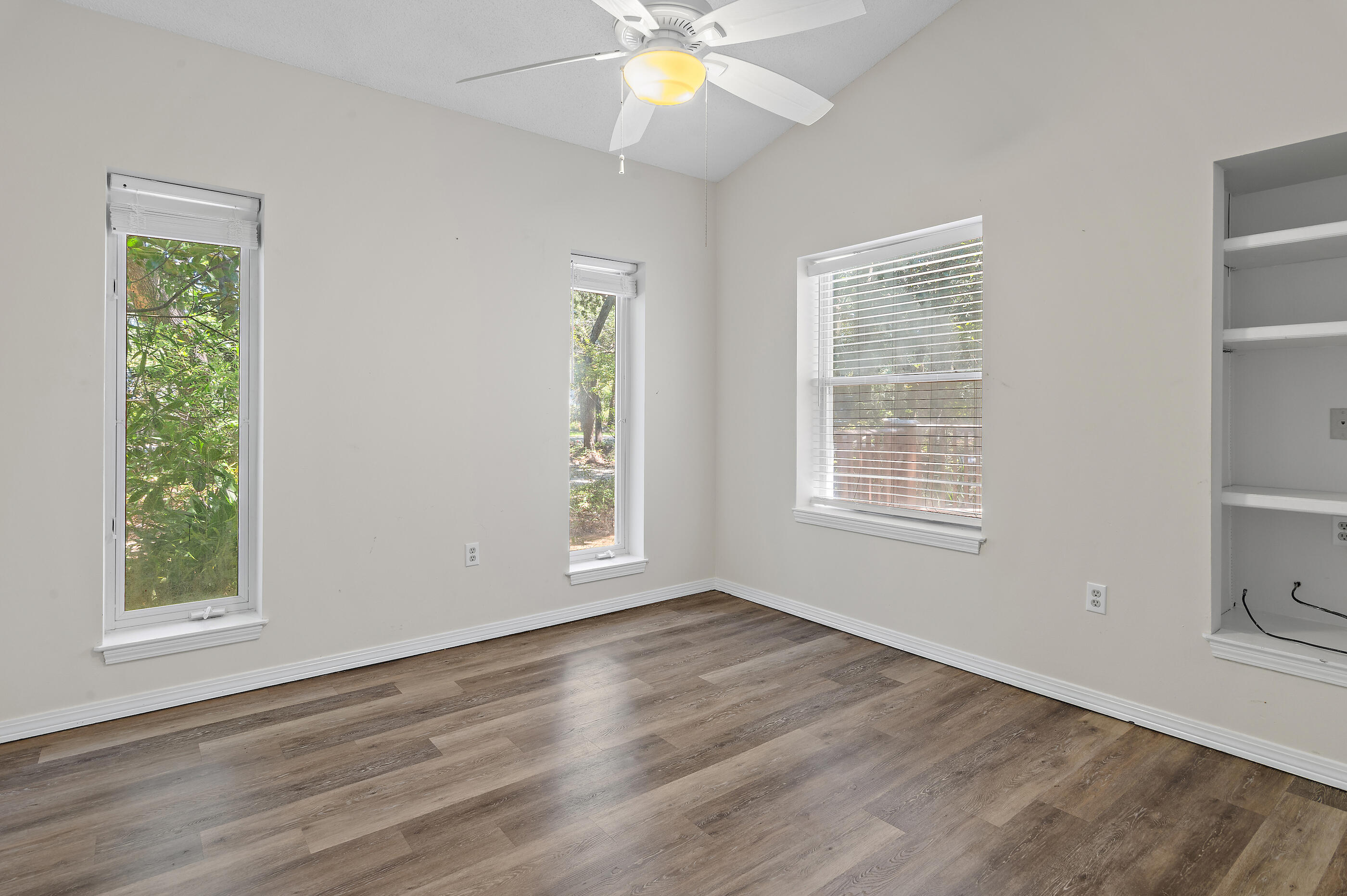 EDEN BAY ESTATES - Residential