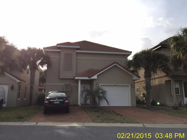 Great Opportunity in Calusa Bay... 3 Bd / 2 Ba home with travertine floors, granite kitchen counter tops, master suite features whirlpool tub & separate shower. Calusa Bay is a gated community featuring community pool. HOA dues are $195 per quarter. All properties are subject to a 5% buyer's premium pursuant to the Event Agreement and Terms & Conditions (minimums will apply).