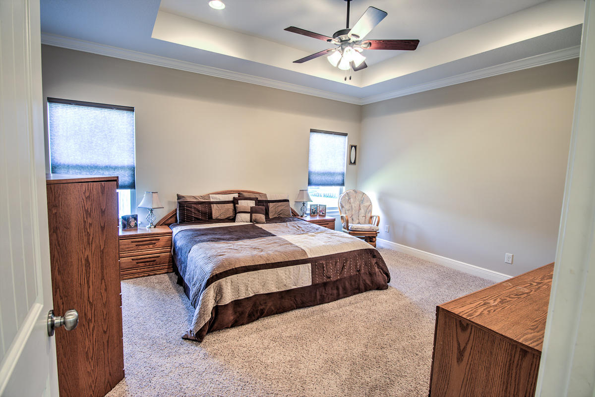 COLONY CLUB HARBOUR PH 1 - Residential