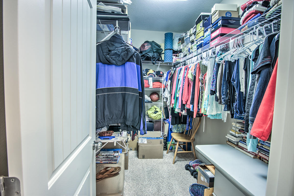 COLONY CLUB HARBOUR PH 1 - Residential