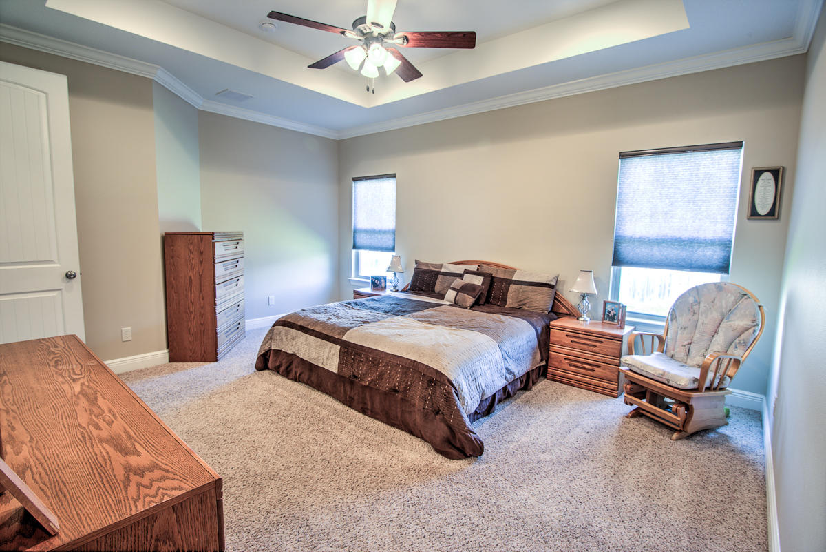 COLONY CLUB HARBOUR PH 1 - Residential