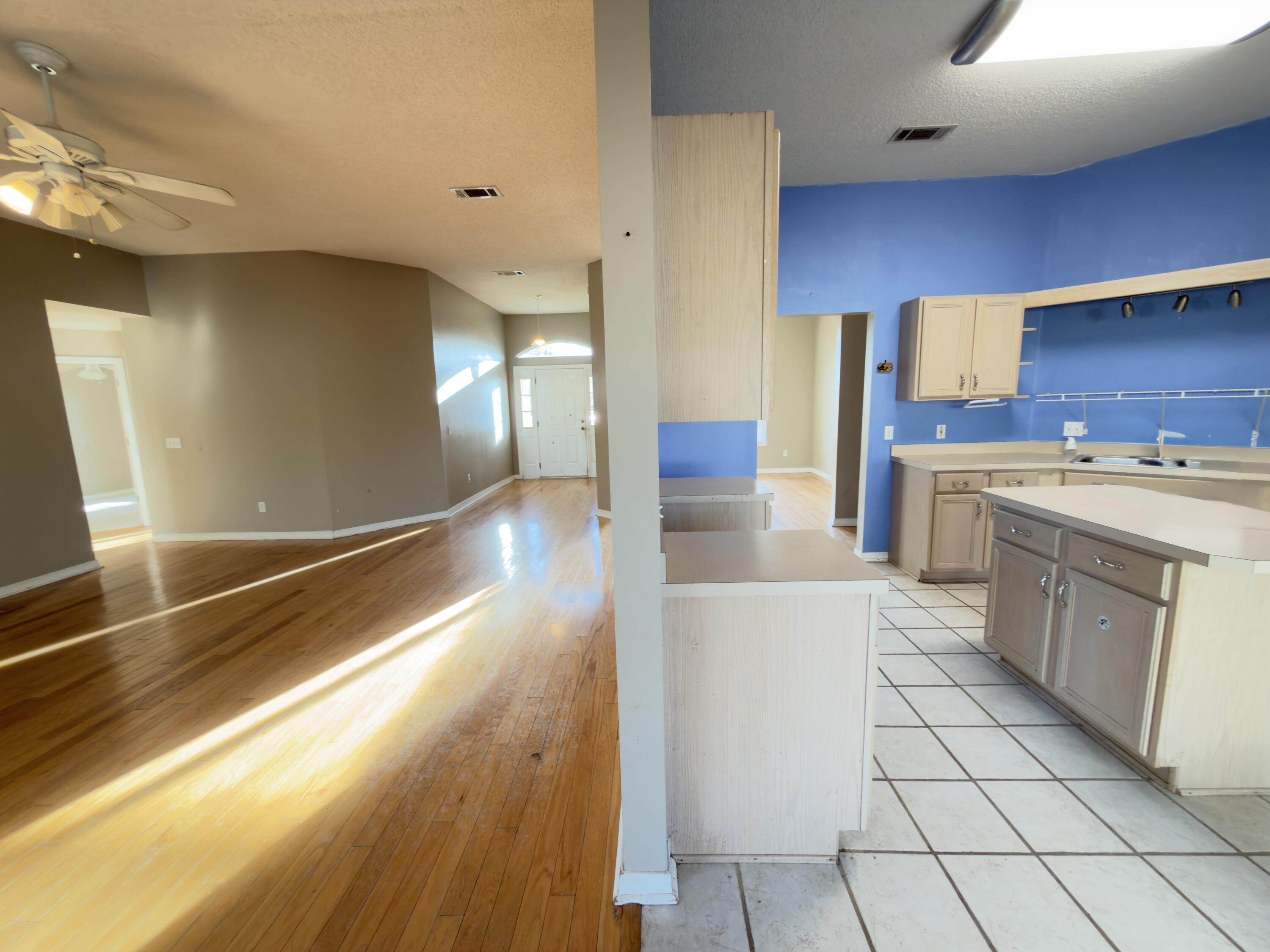 NORTHVIEW ESTATES 7TH ADDN - Residential