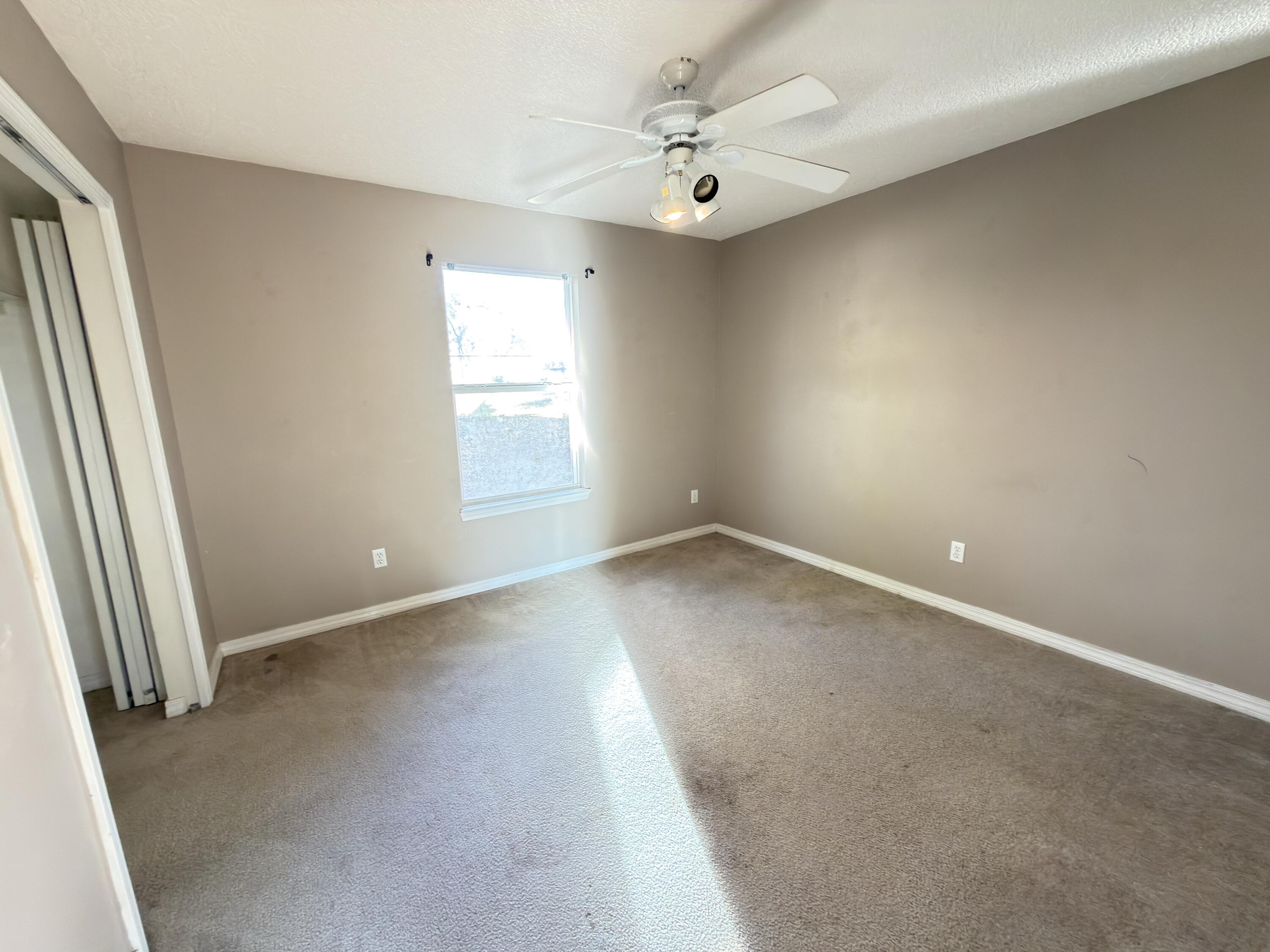 NORTHVIEW ESTATES 7TH ADDN - Residential