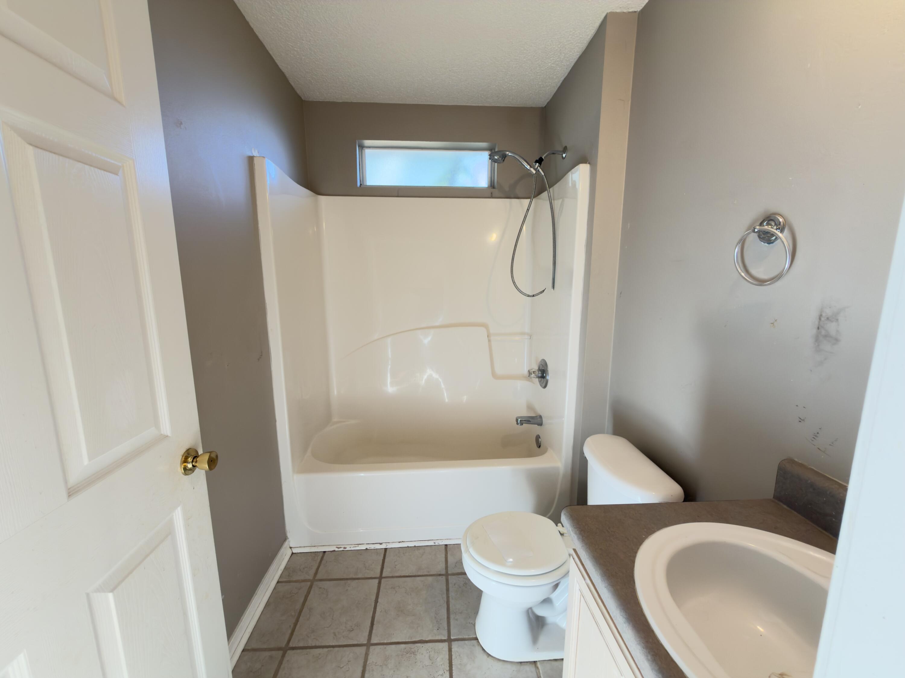 NORTHVIEW ESTATES 7TH ADDN - Residential