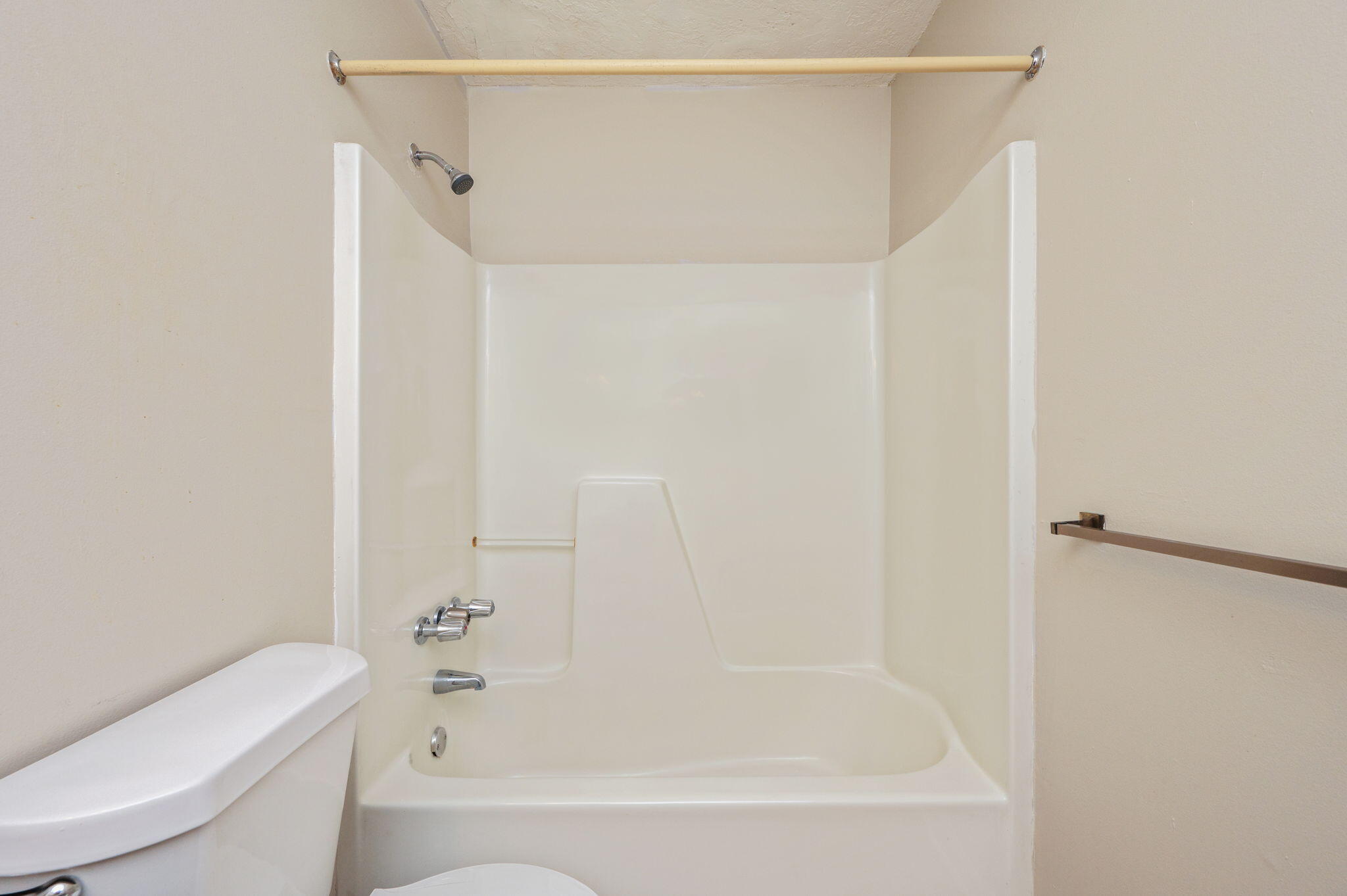 NONESUCH WAY - Residential