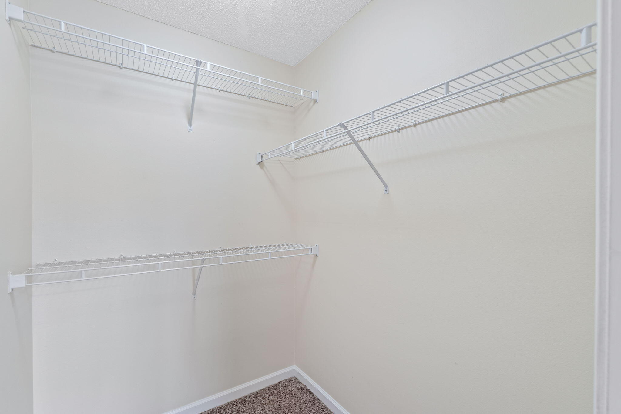 ROLLING PINES - Residential Lease