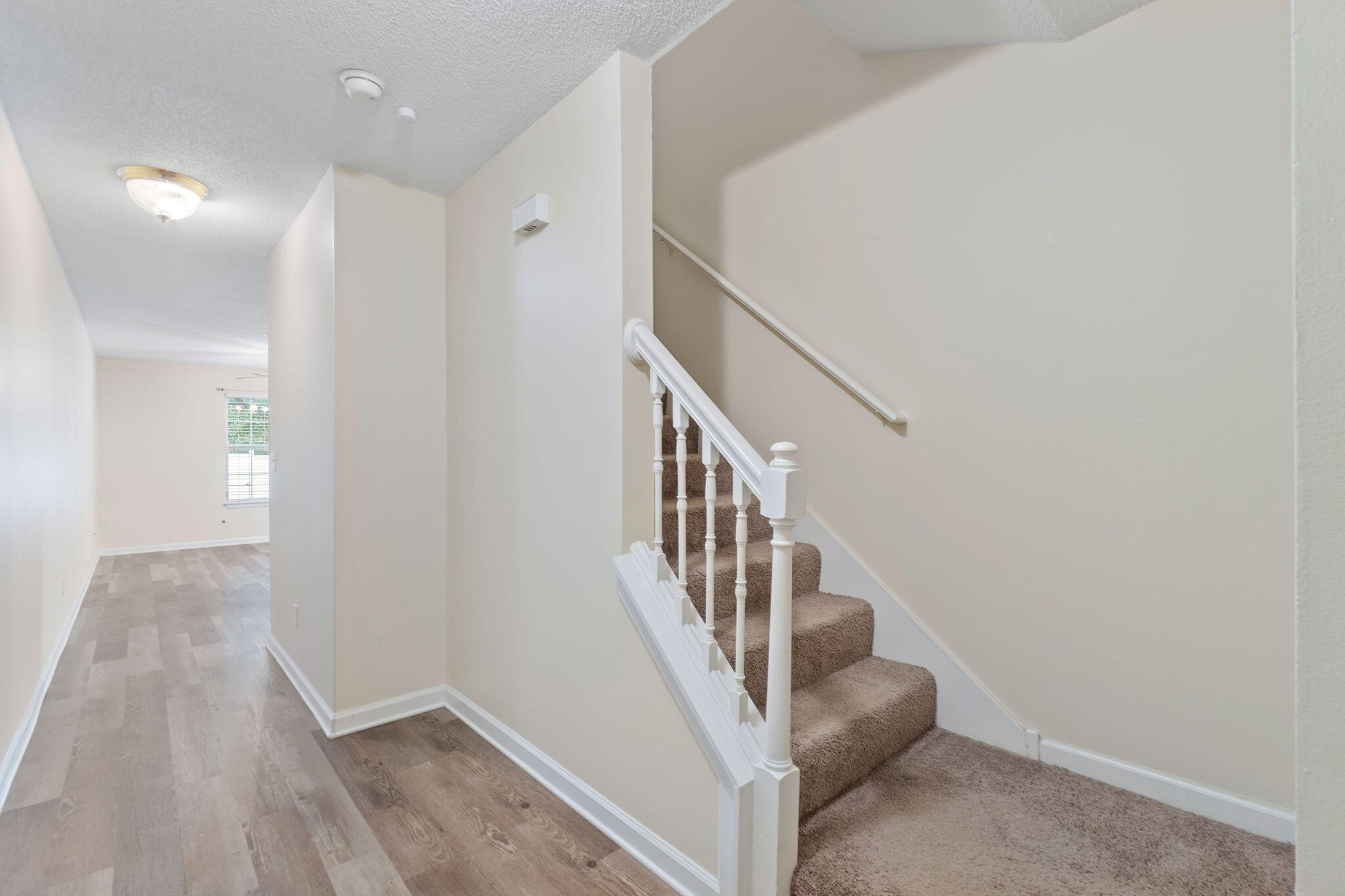 ROLLING PINES - Residential Lease