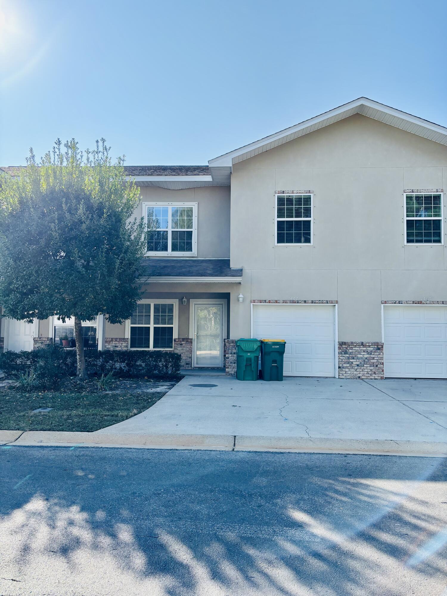 MERIDIAN SQUARE T/H - Residential Lease