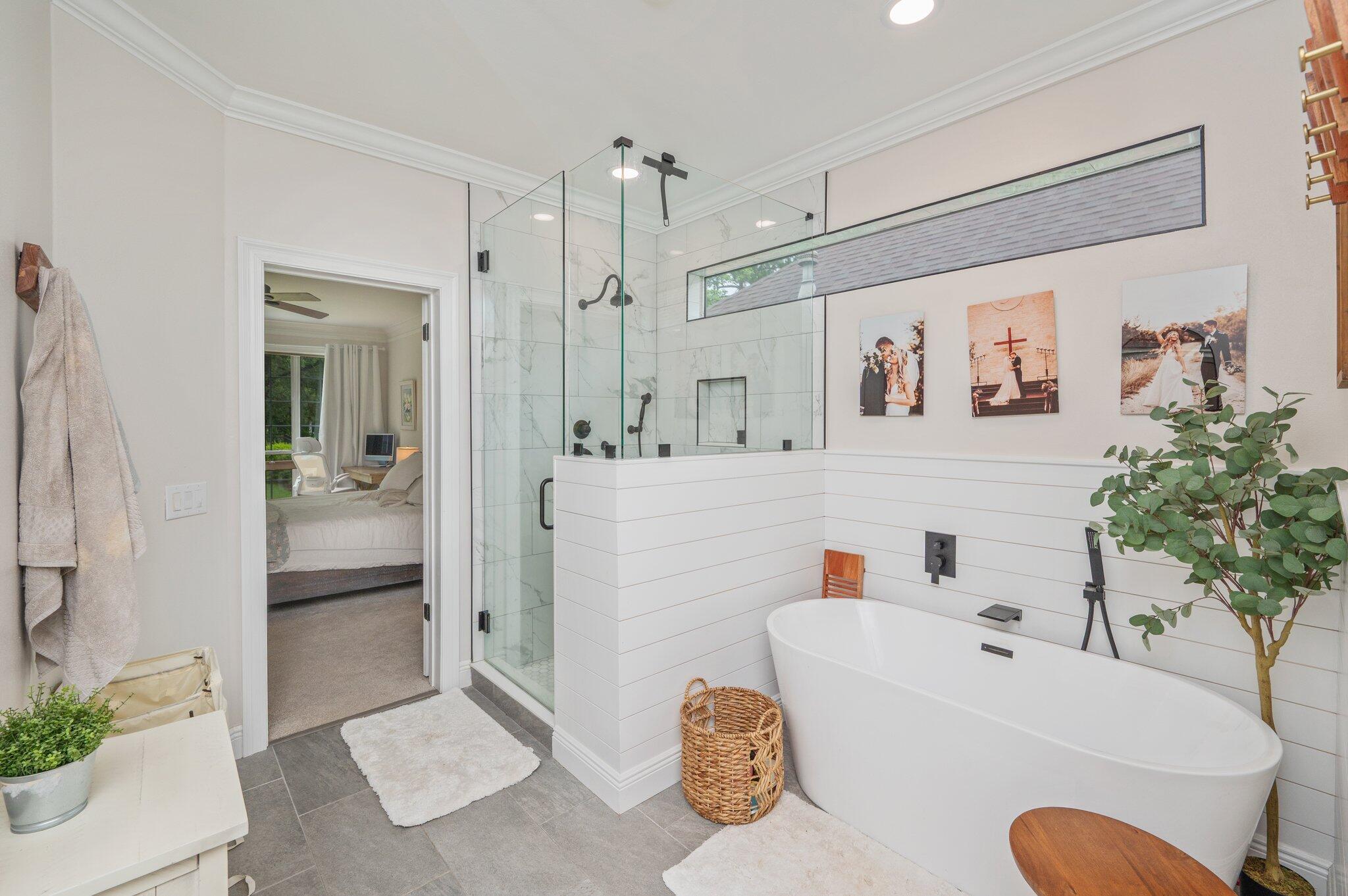 TURNBERRY PLACE - Residential